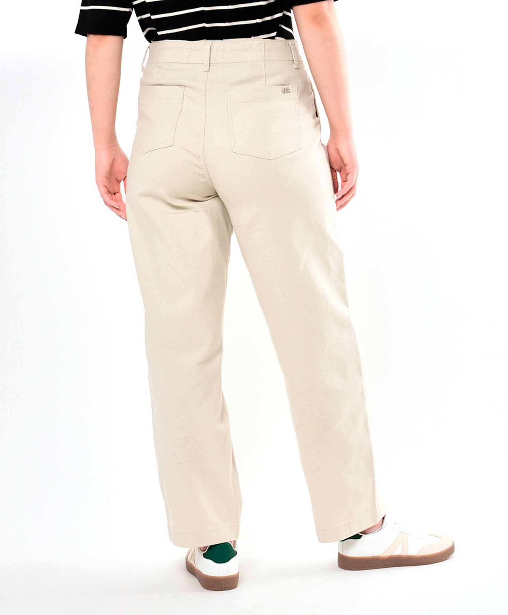 Pantalón mujer bolsillos cuadrados Pantalón mujer bolsillos cuadrados
