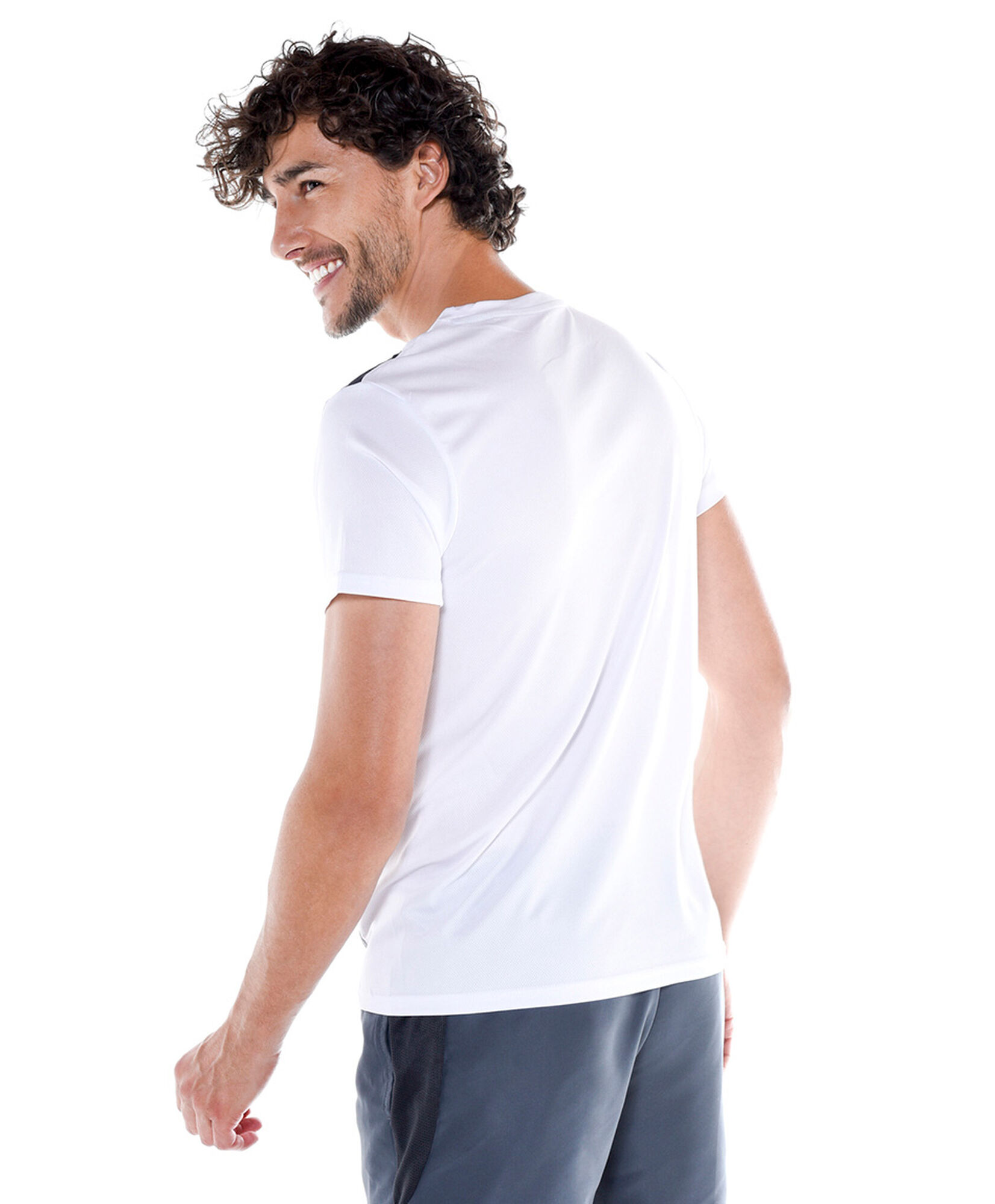 Polera deportiva Polera deportiva