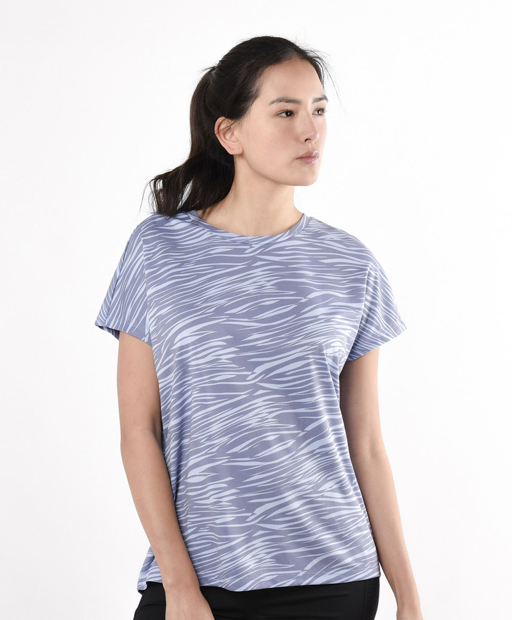 Polera deportiva mujer ondas Polera deportiva mujer ondas