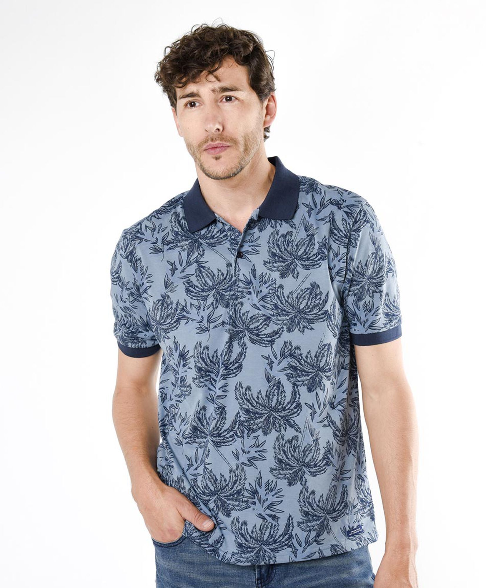 Polera hombre palmeras cuello piqué Polera hombre palmeras cuello piqué
