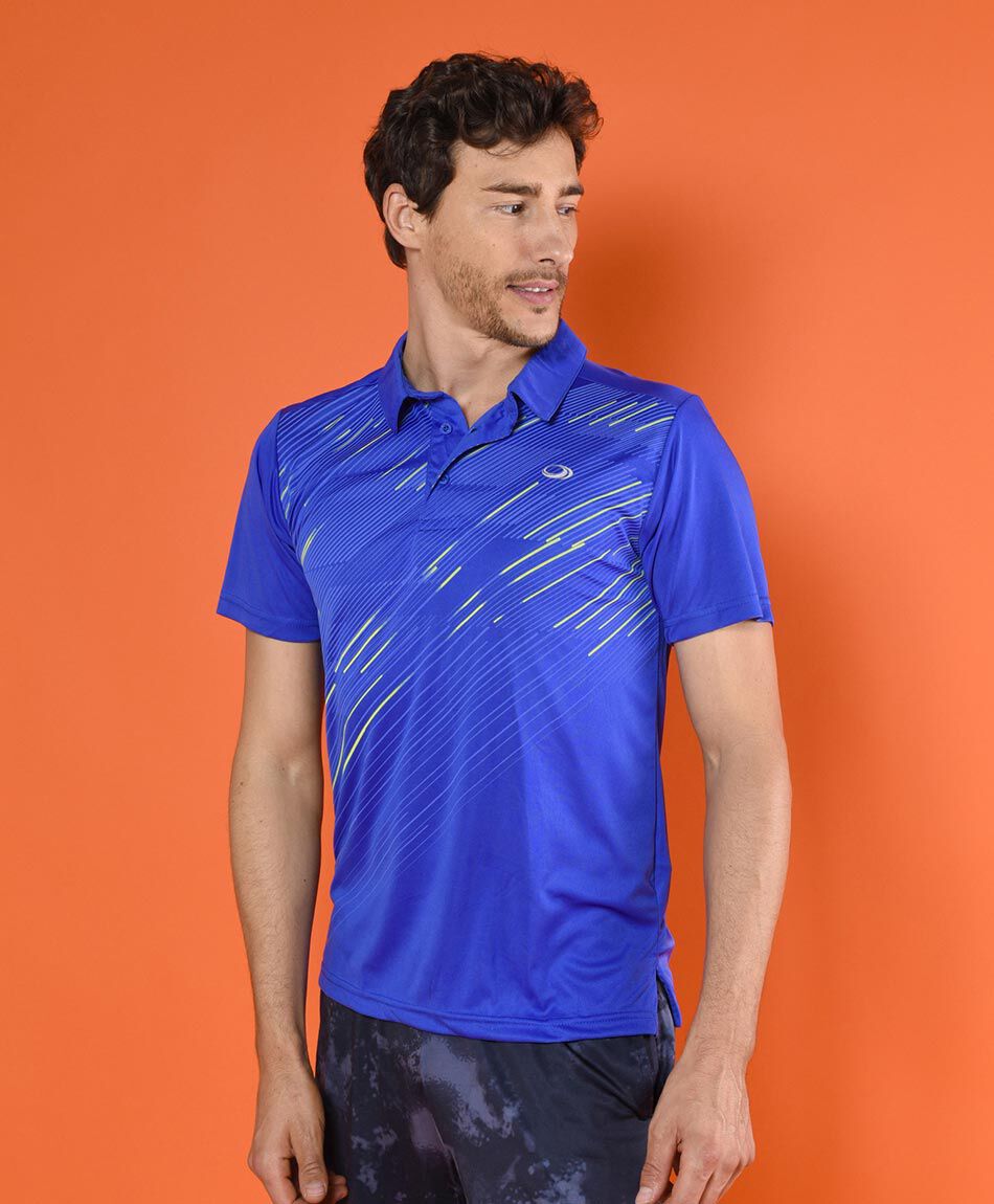 Polera deportiva manga corta cuello piqu&eacute;