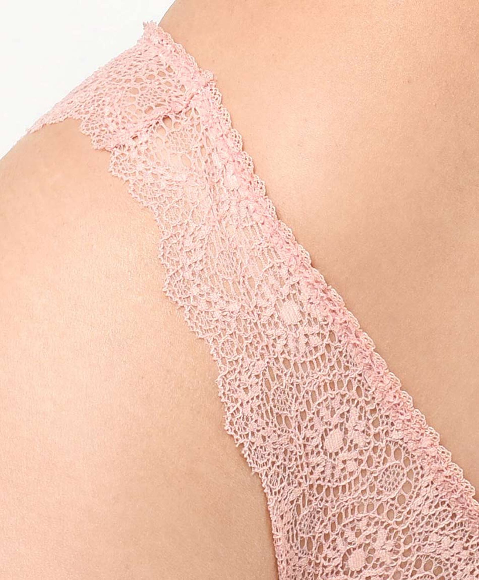 Tanga mujer encajes circulares Tanga mujer encajes circulares