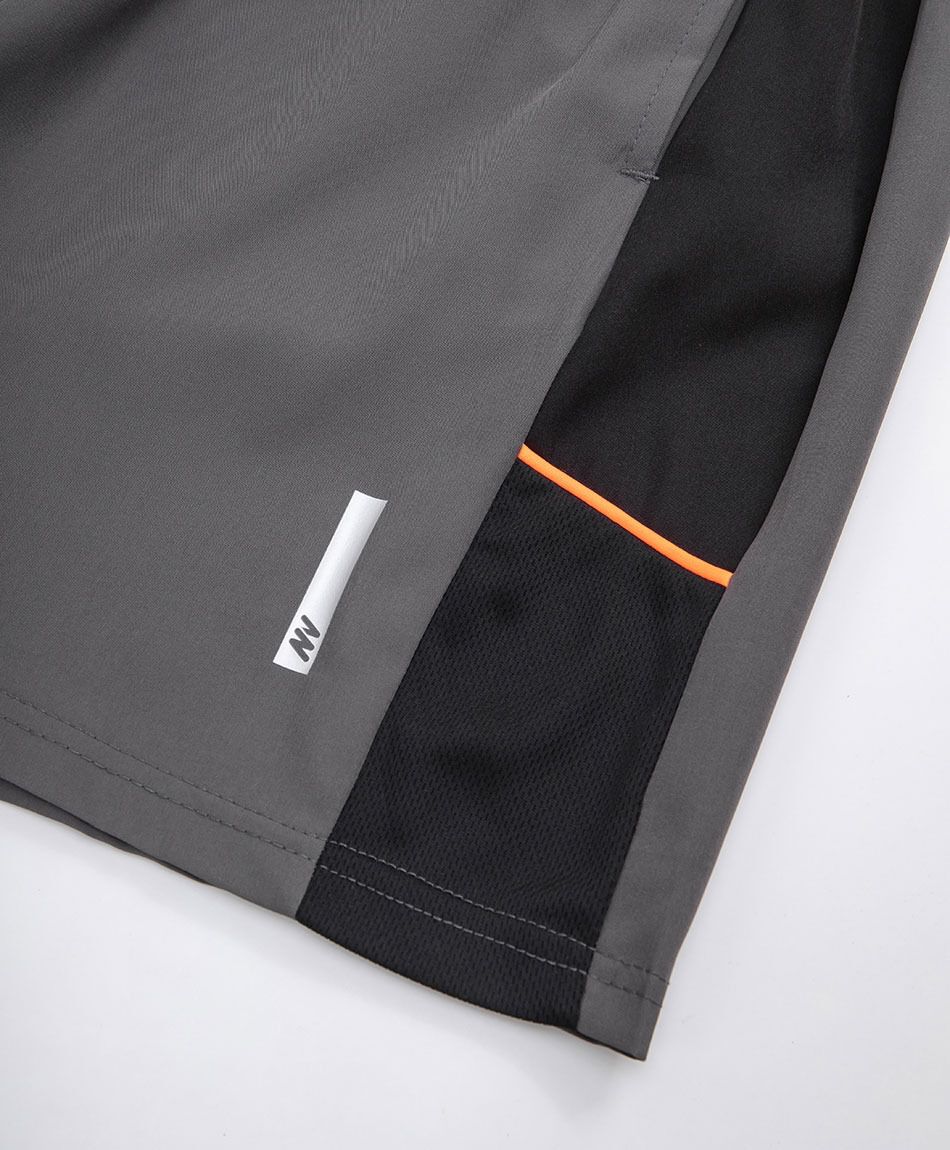 Short deportivo hombre l&iacute;neas negras
