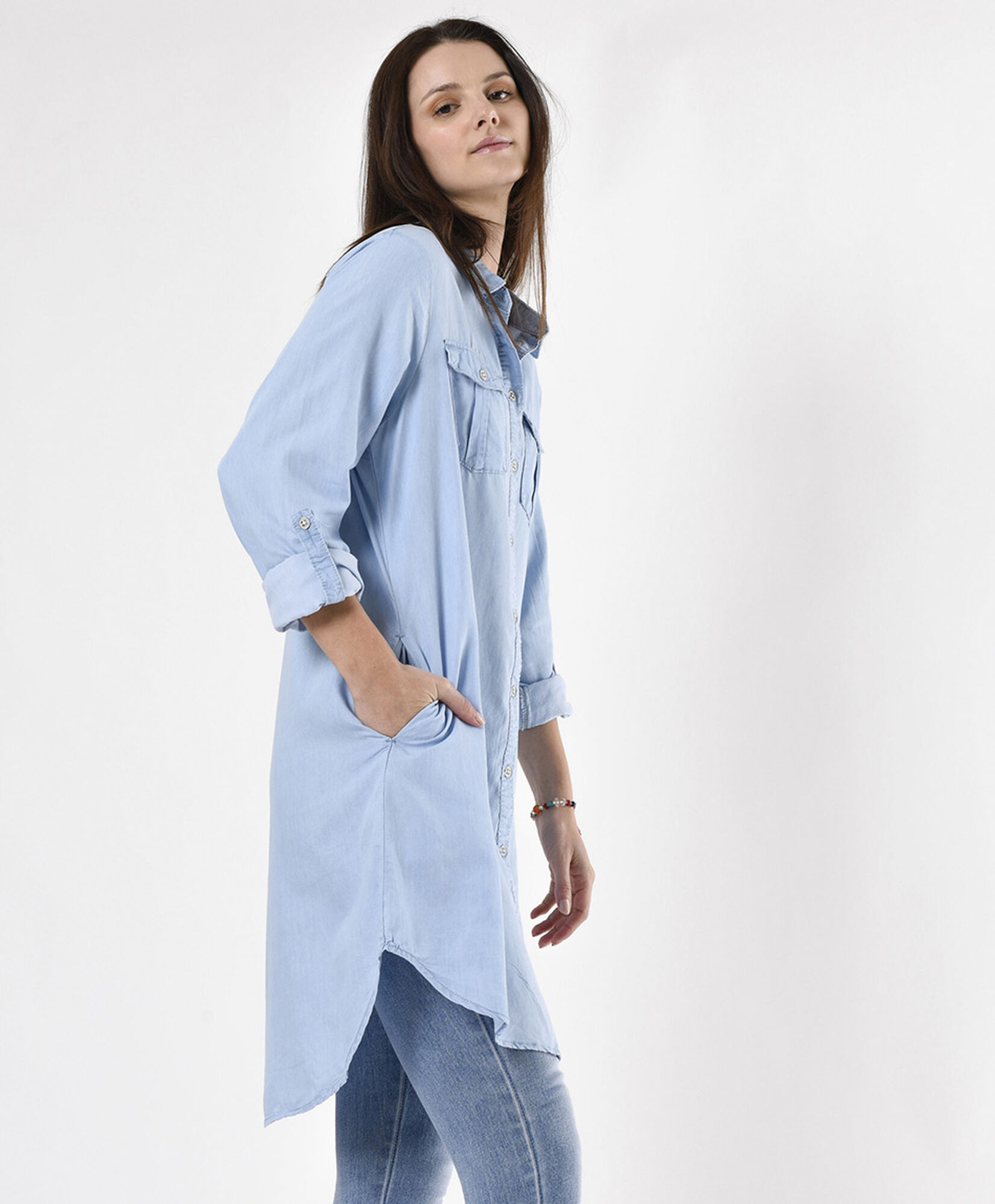 Blusón mujer denim botones y bolsillos Blusón mujer denim botones y bolsillos