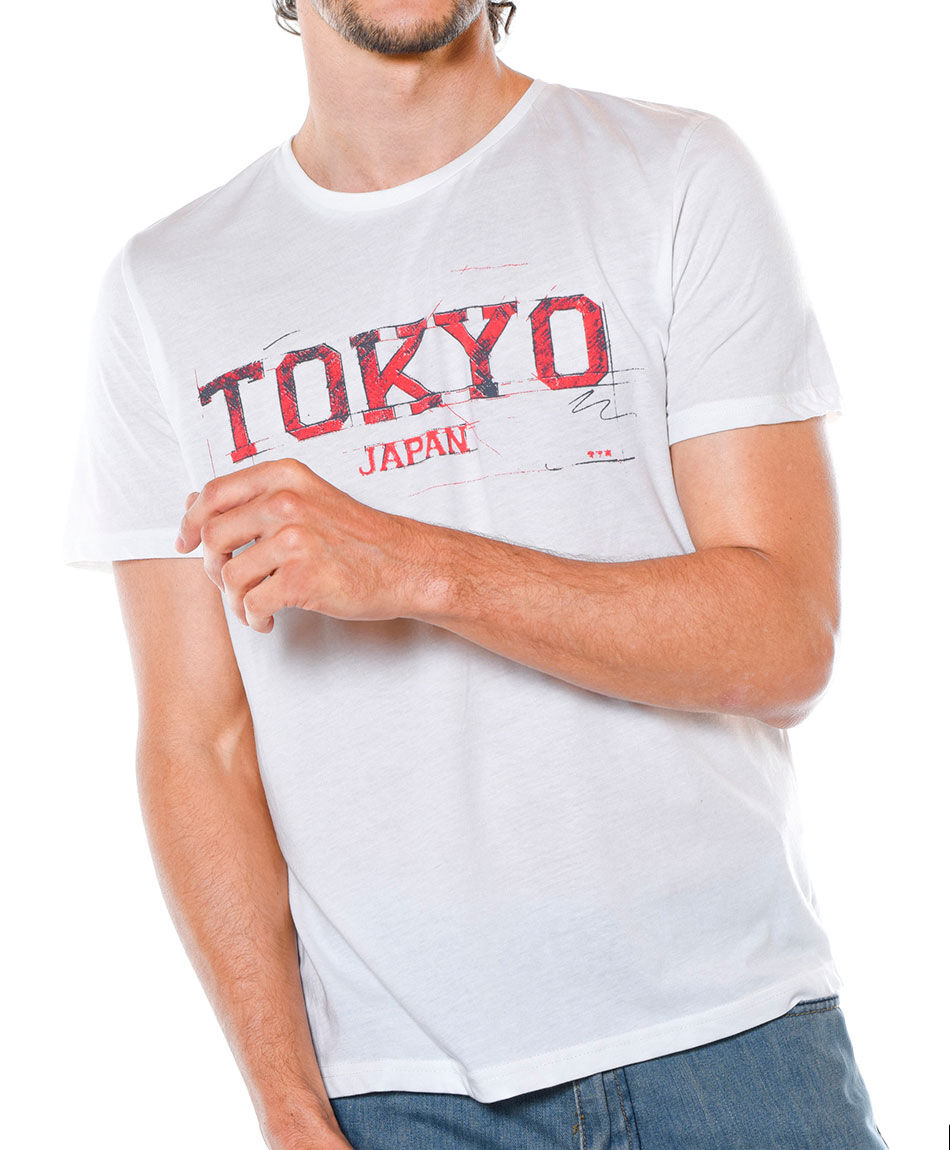 Polera estampada cuello redondo