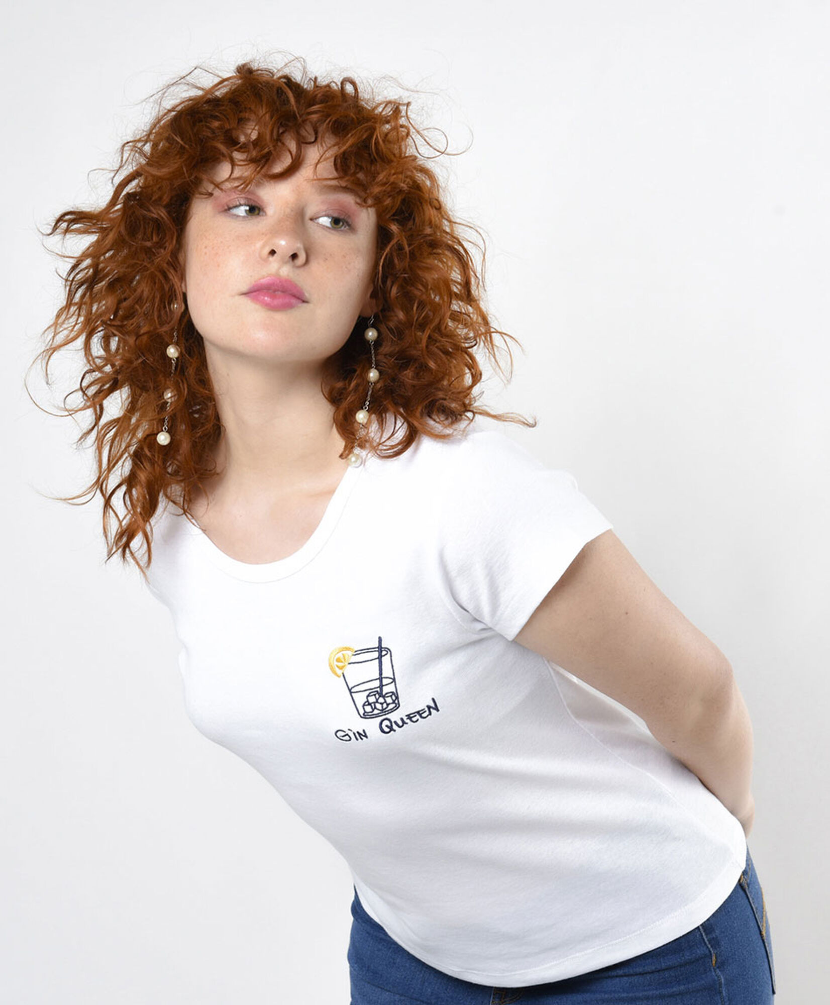 Polera mujer bordado gin Polera mujer bordado gin
