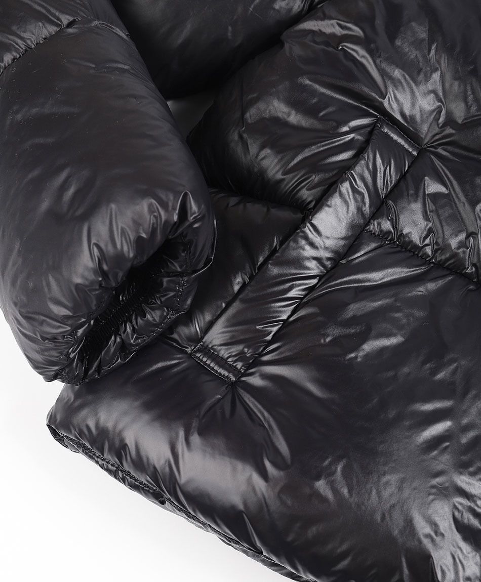 Parka deportiva mujer estilo puffer urbana