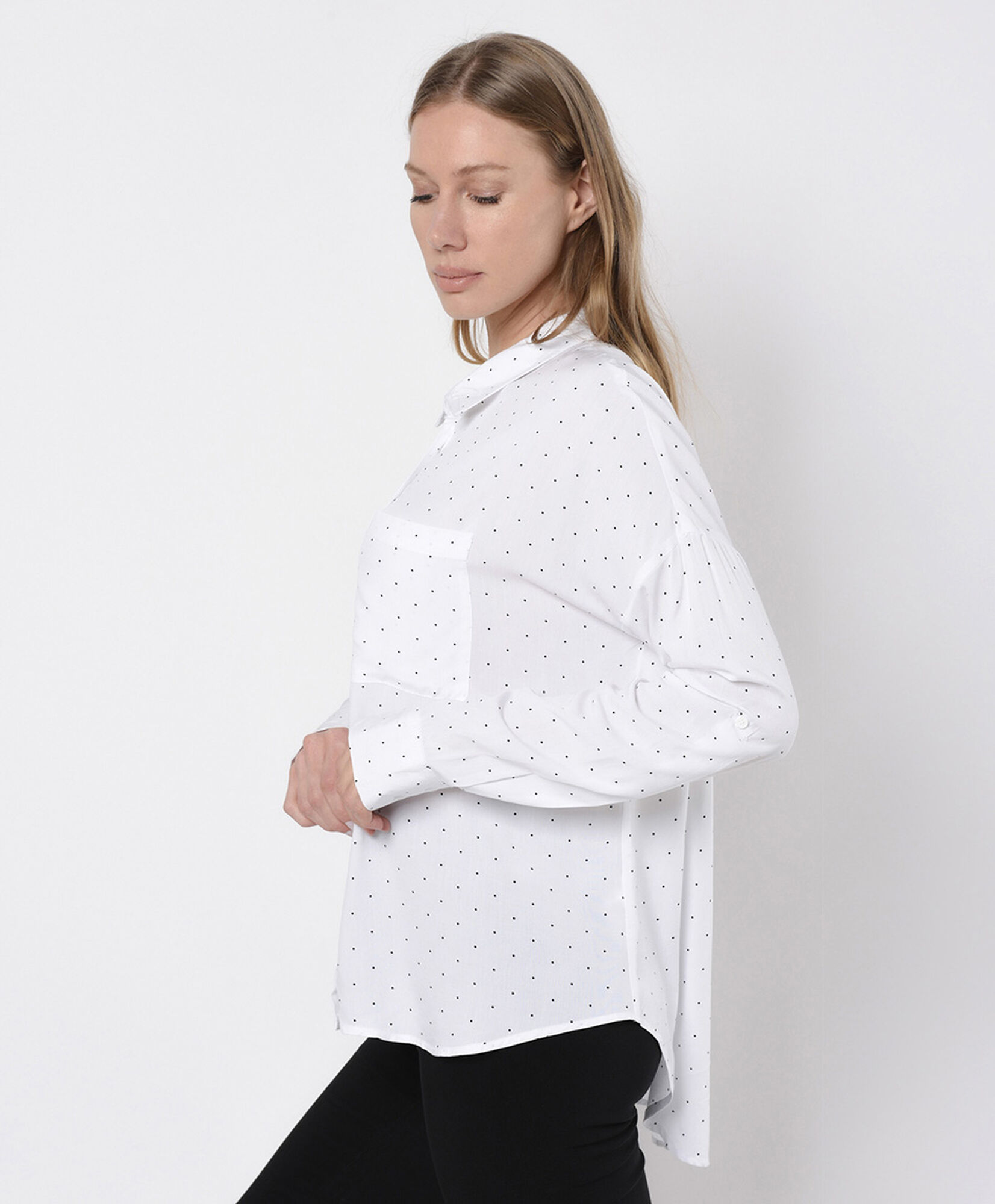 Blusa mujer puntos y bolsillo Blusa mujer puntos y bolsillo