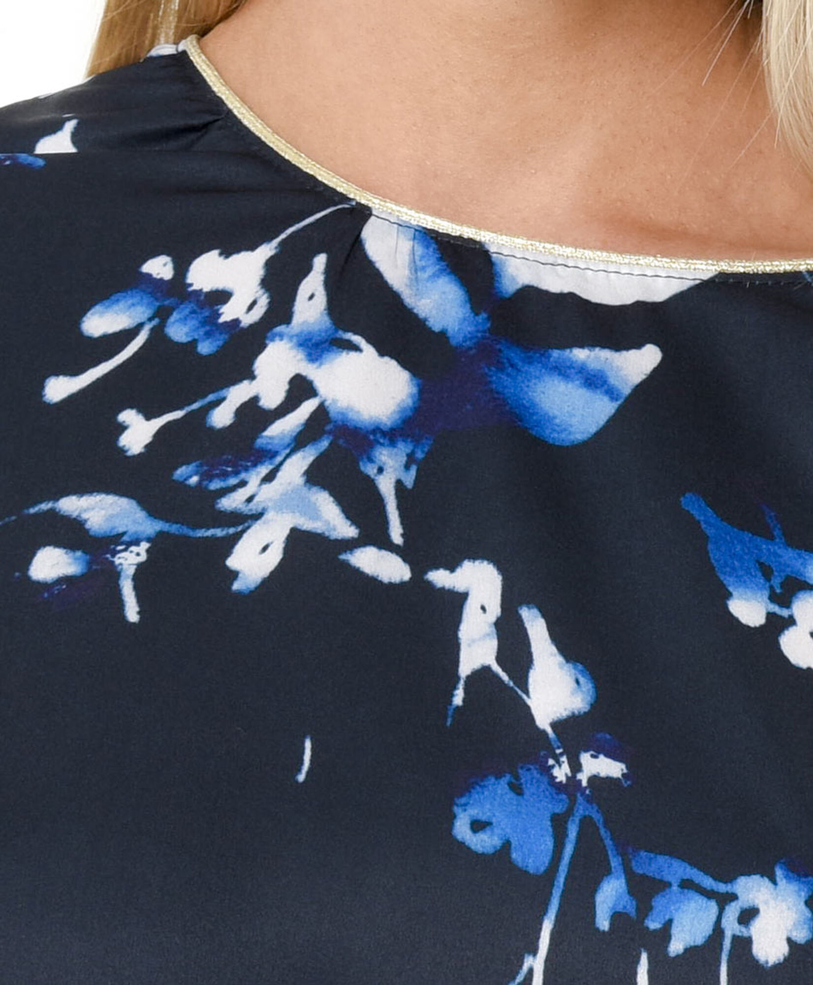 Polera mujer florcitas Polera mujer florcitas
