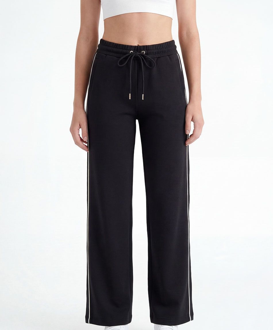 Pantal&oacute;n deportivo mujer l&iacute;neas blancas