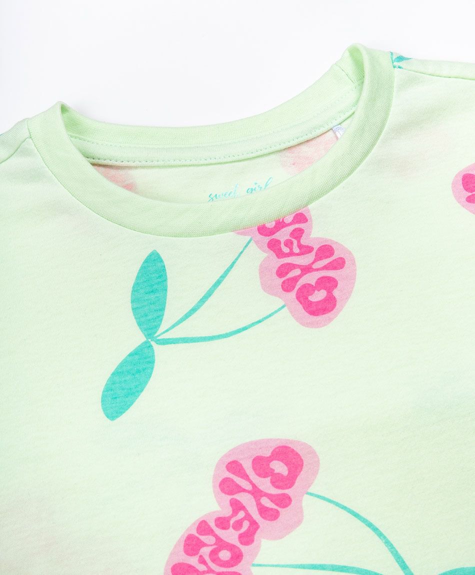 Polera ni&ntilde;a guindas