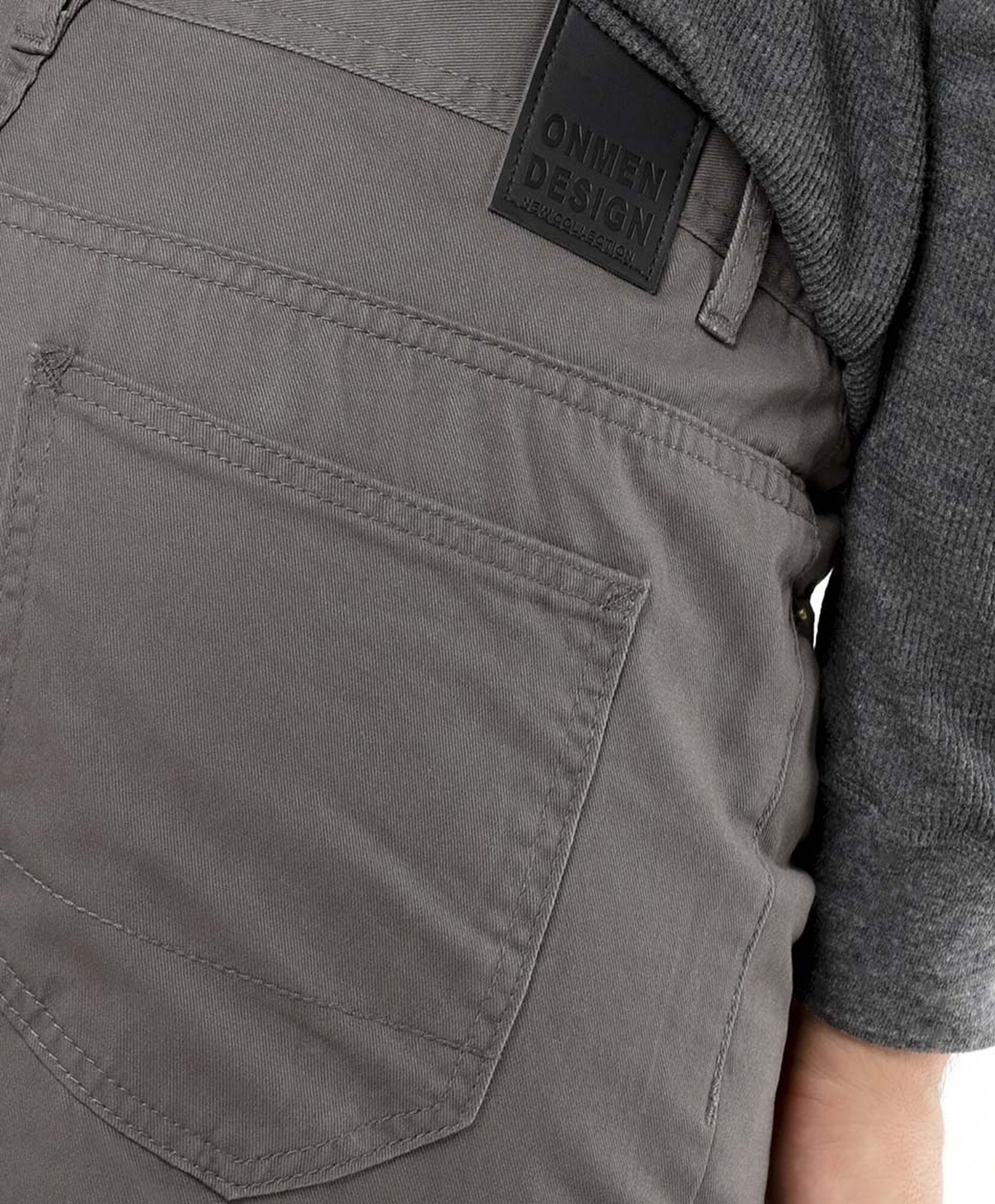 Pantalón hombre básico Pantalón hombre básico