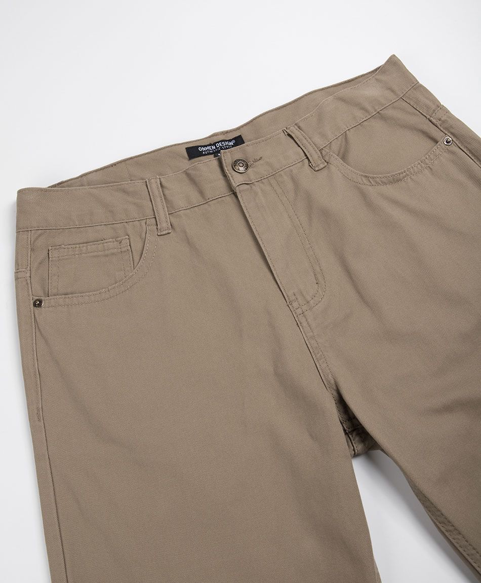 Pantal&oacute;n hombre b&aacute;sico beige