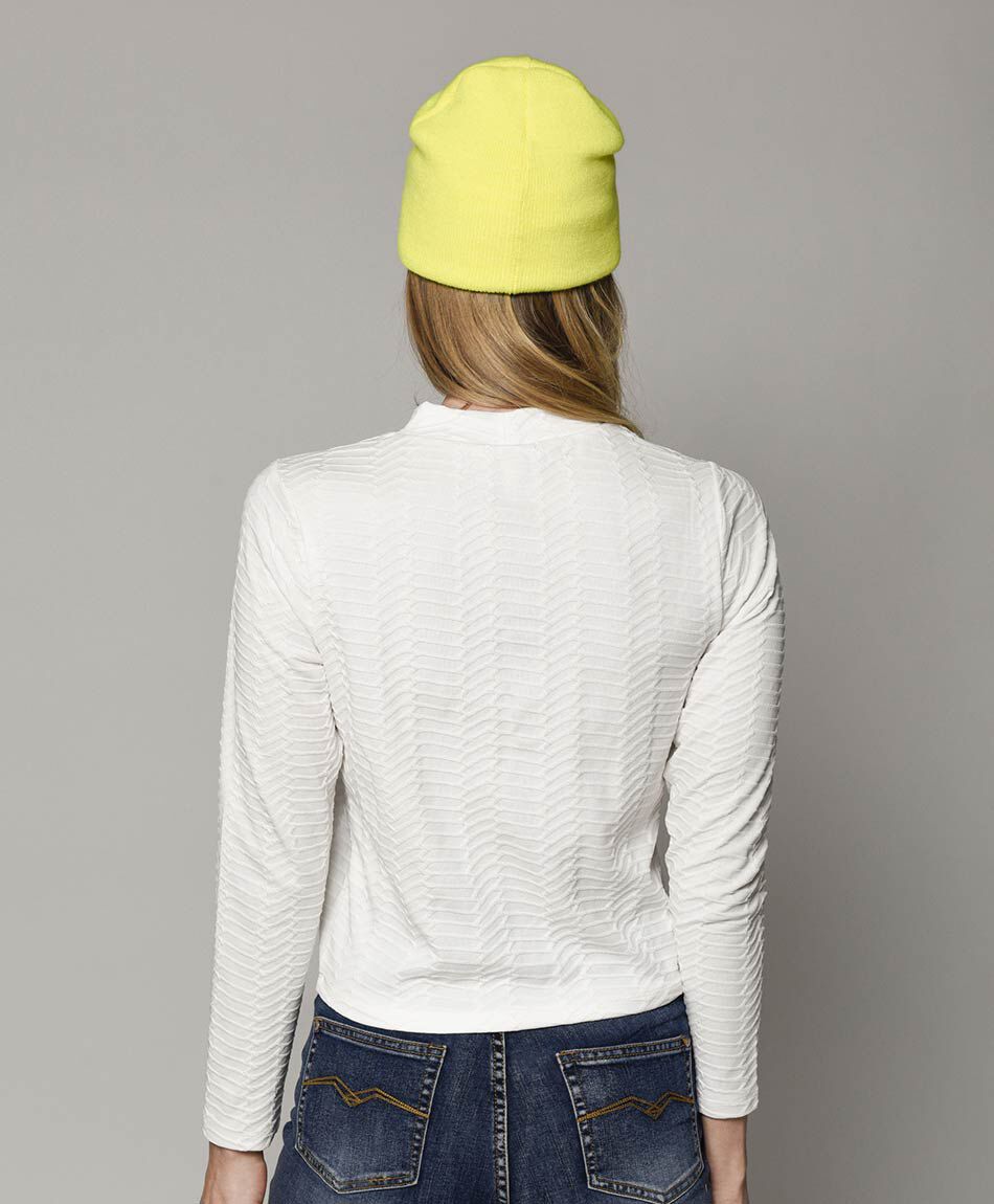 Polera mujer texturizada