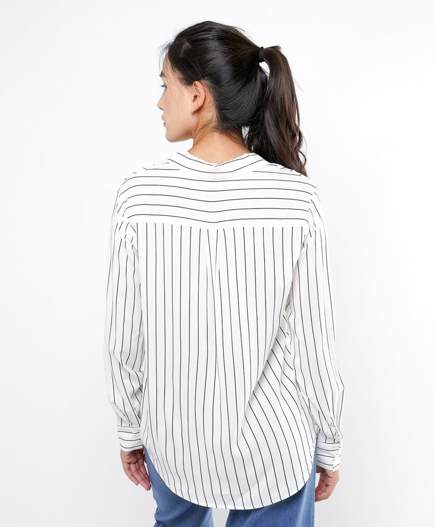 Blusa mujer líneas negras Blusa mujer líneas negras