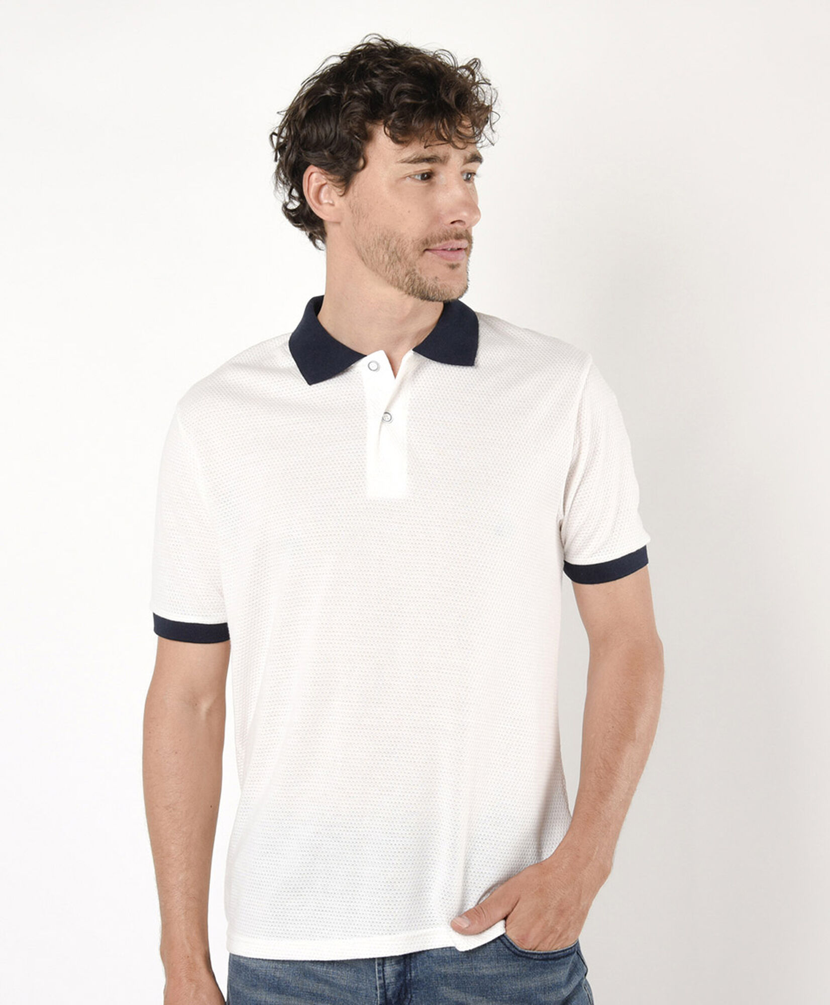 Polera hombre bicolor cuello piqué Polera hombre bicolor cuello piqué