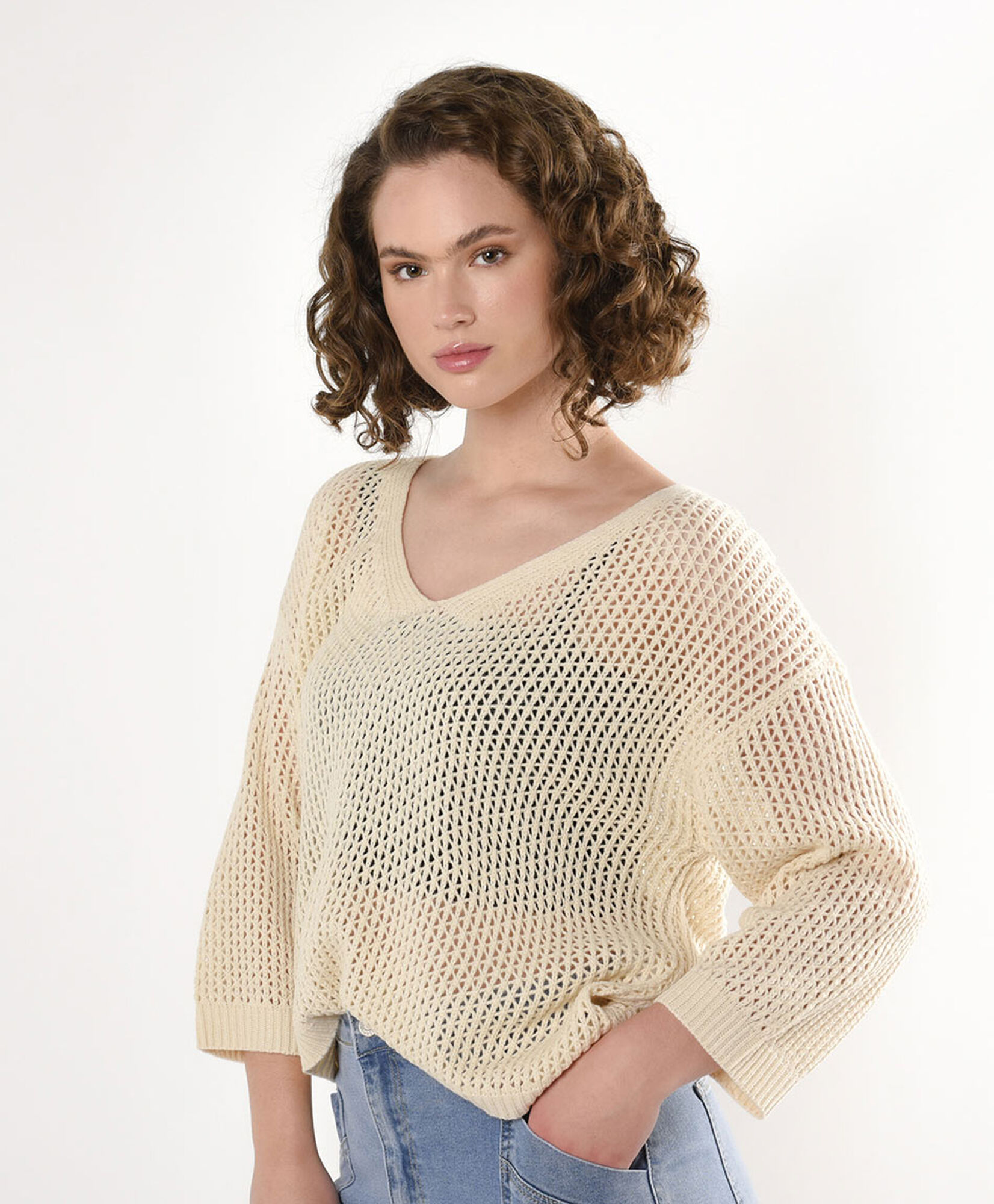Sweater mujer calado cuello v Sweater mujer calado cuello v