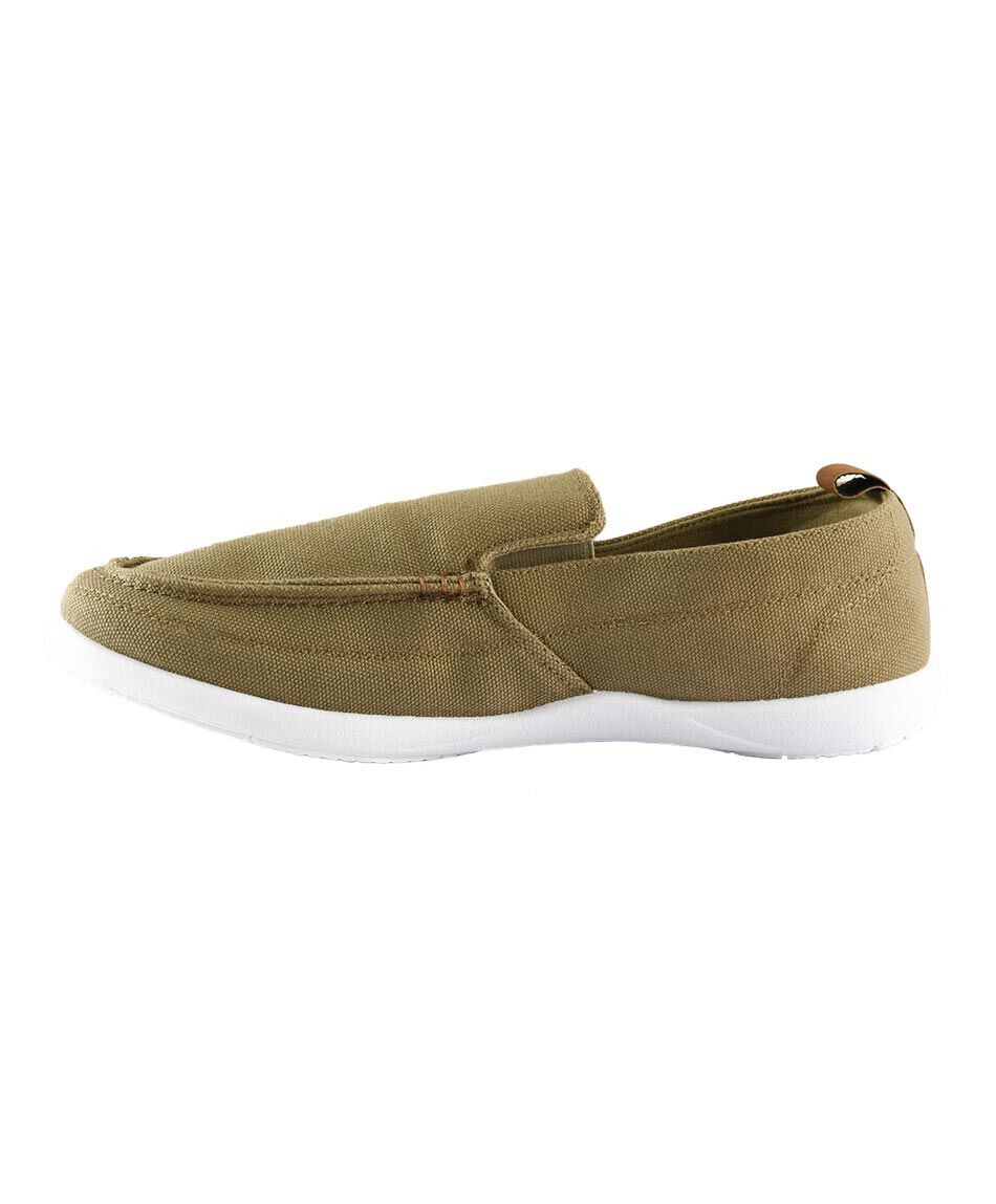 Zapatilla casual slip on