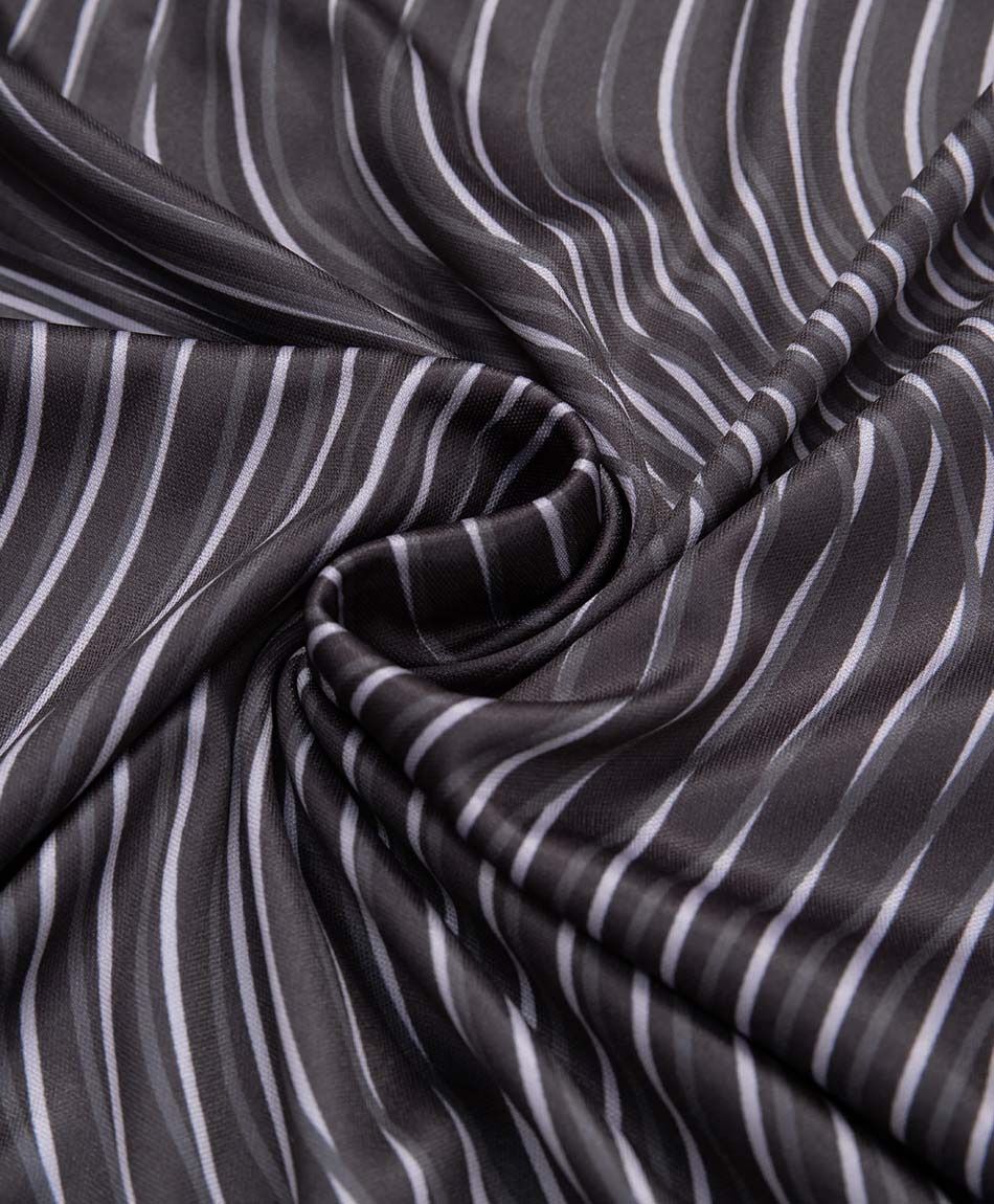 Polera deportiva hombre print ondas