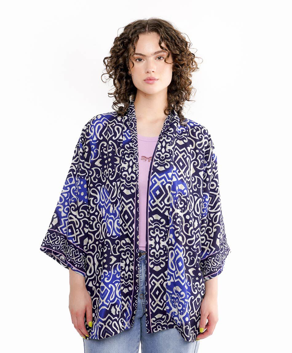 Kimono mujer flores tribales
