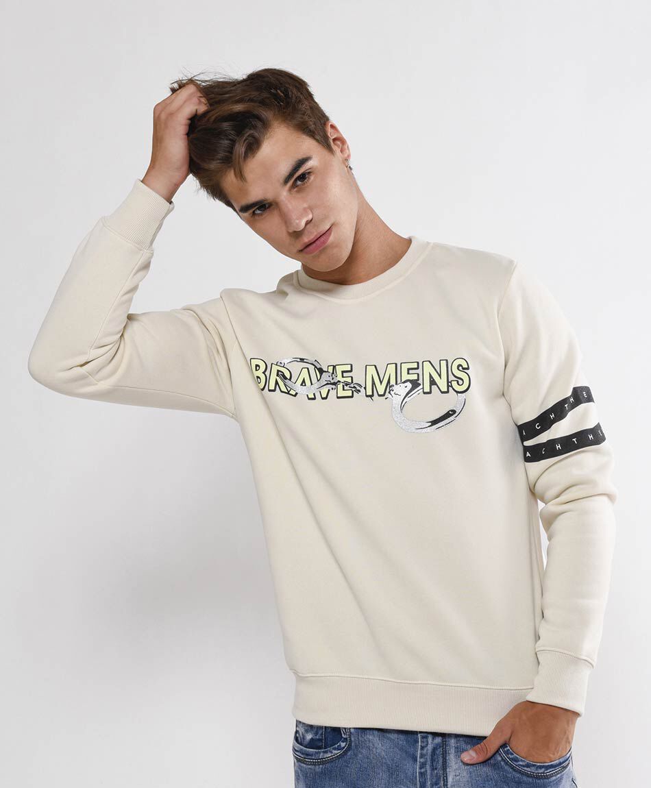 Poler&oacute;n hombre manga estampada