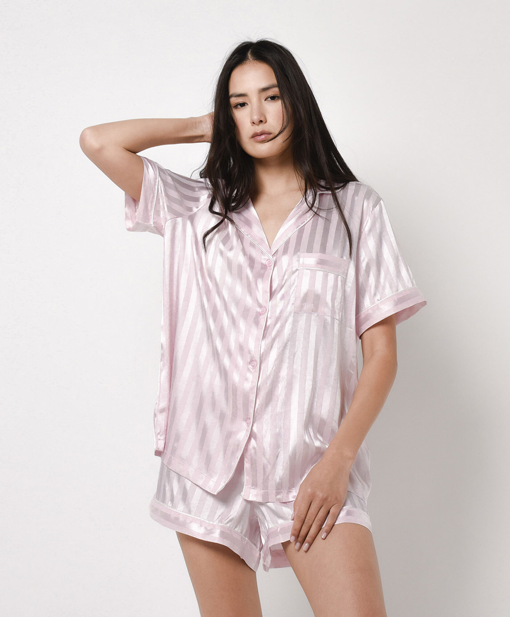 Pijama mujer camisero líneas estilo satín Pijama mujer camisero líneas estilo satín