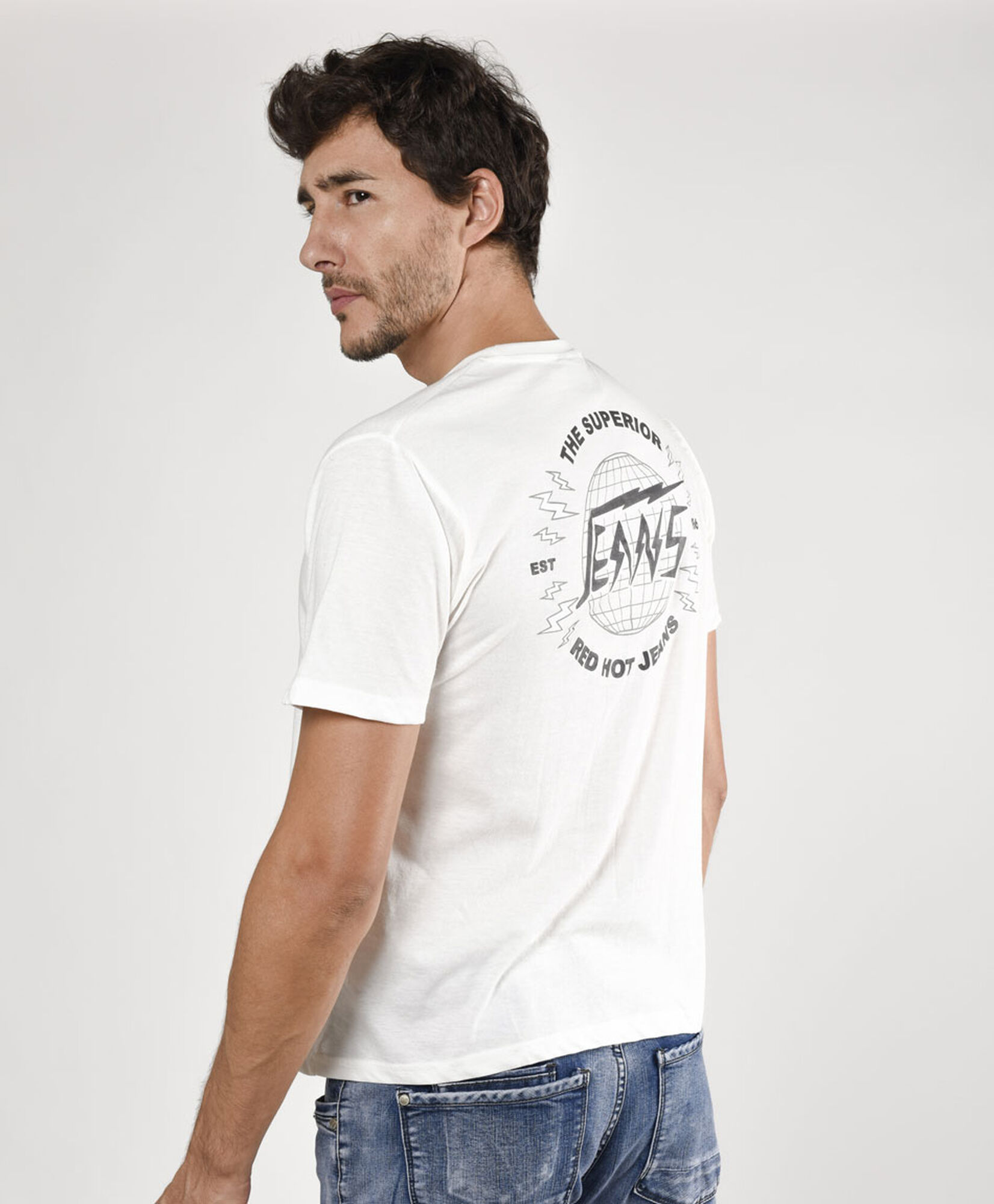 Polera hombre estampado doble Polera hombre estampado doble