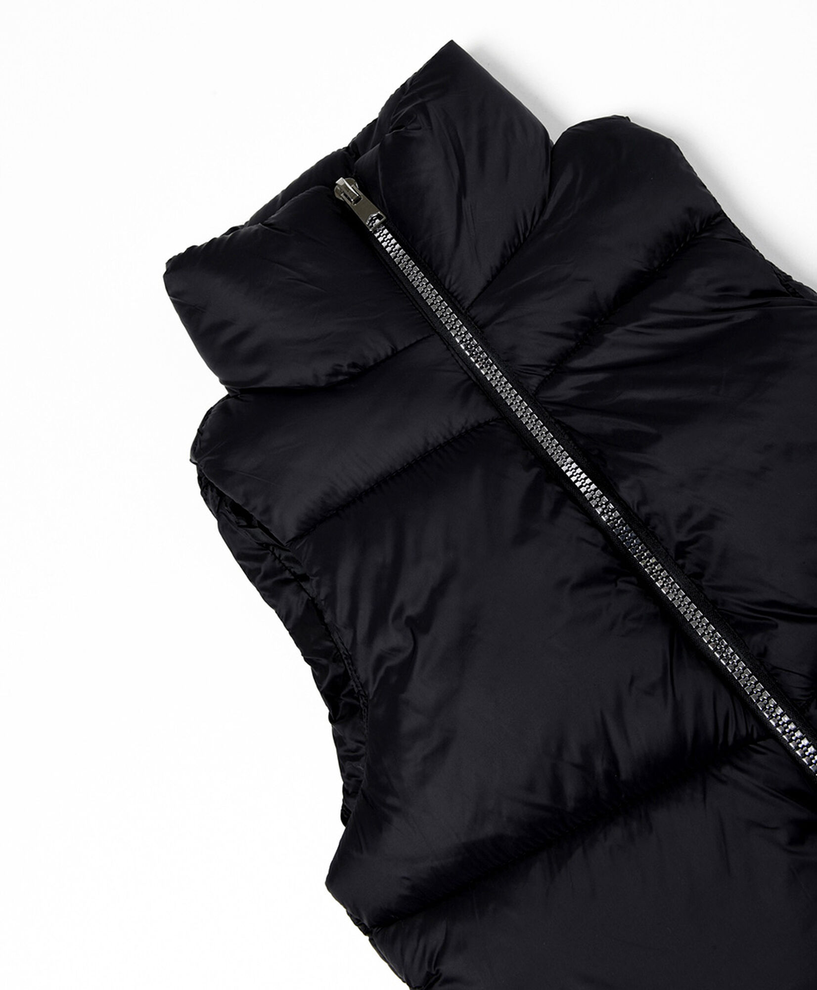Parka niña sin mangas negra Parka niña sin mangas negra