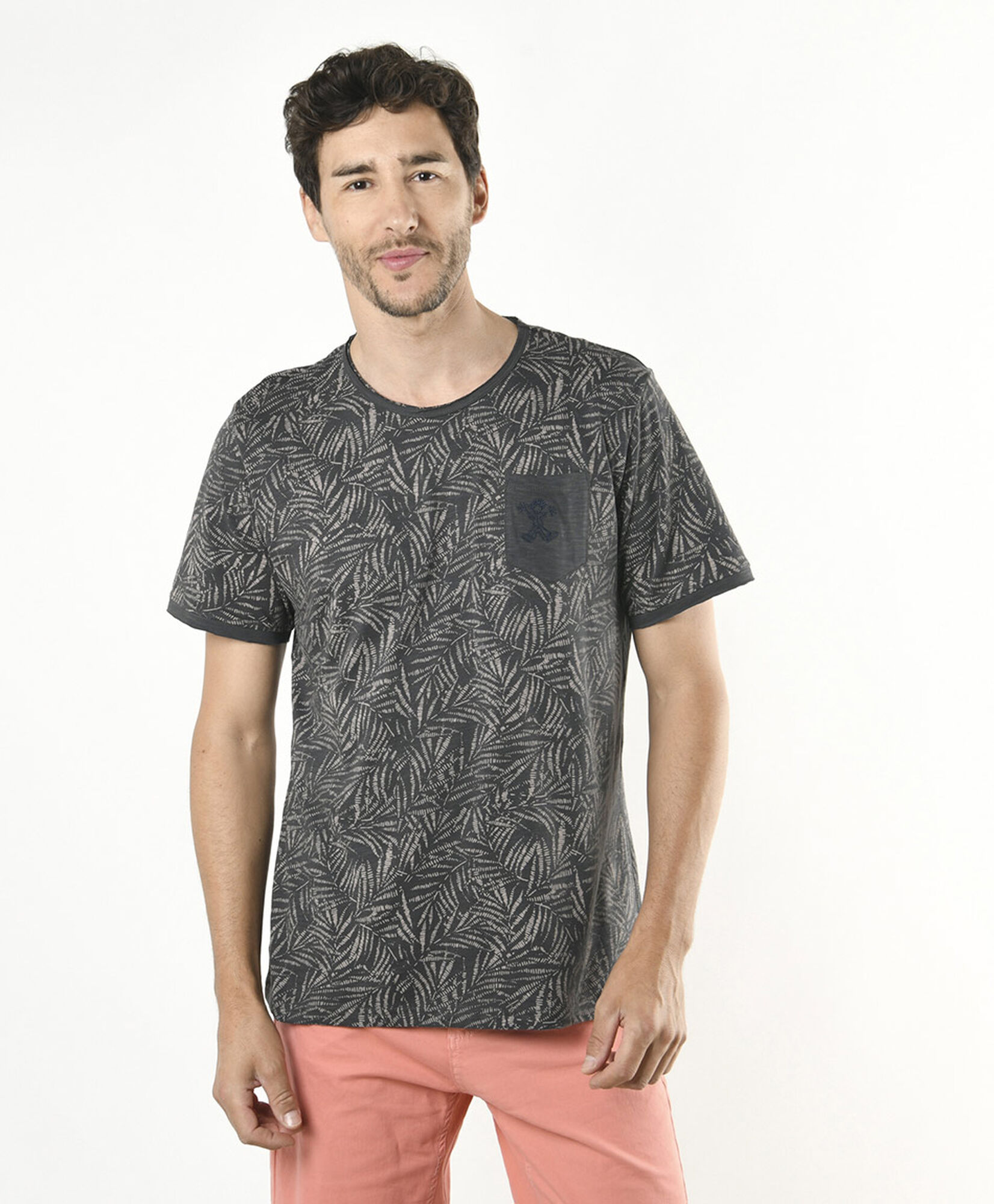 Polera hombre estampada bolsillo dibujo Polera hombre estampada bolsillo dibujo