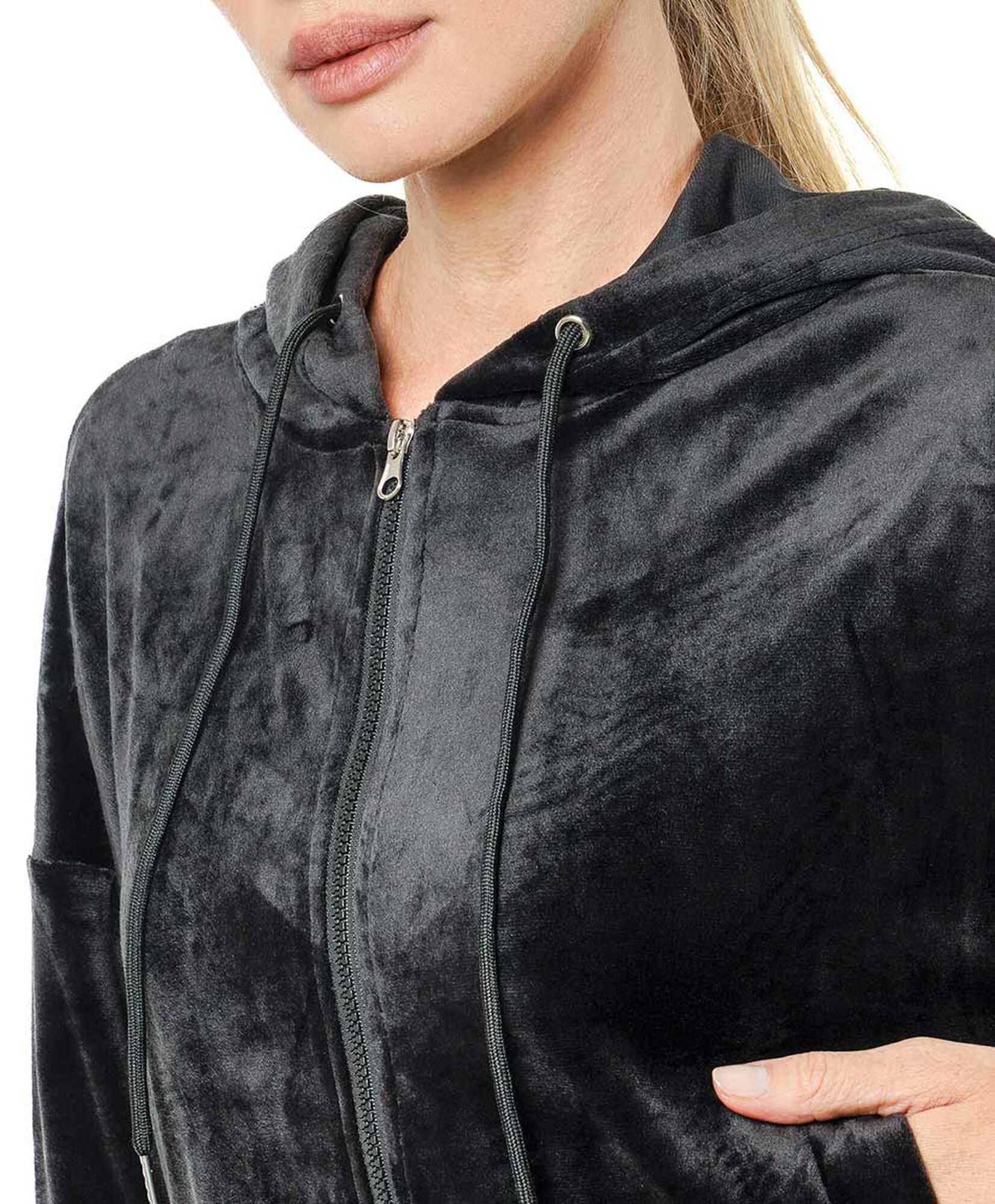 Polerón deportivo mujer plush black Polerón deportivo mujer plush black