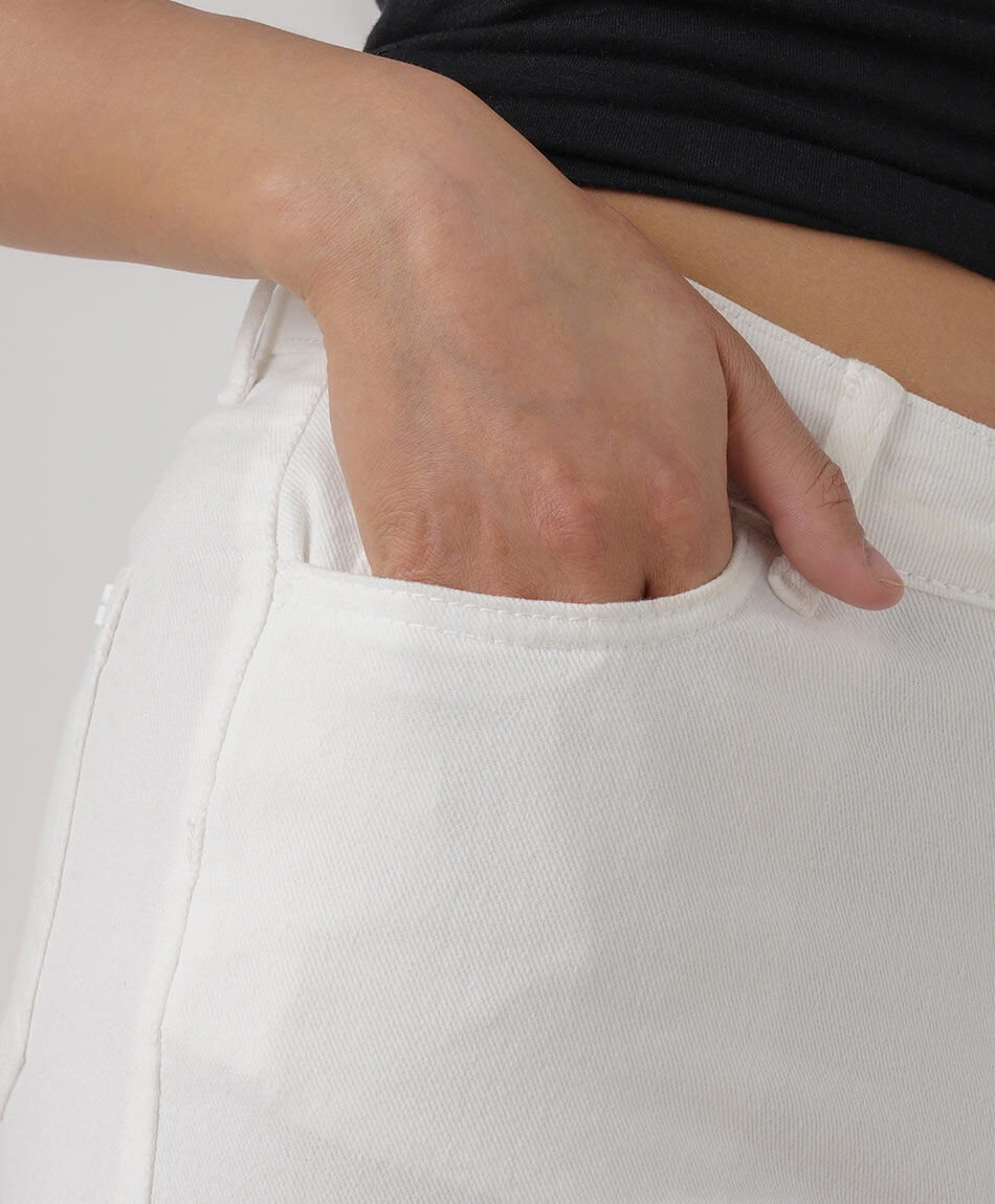 Jeans mujer wide leg blancos basta