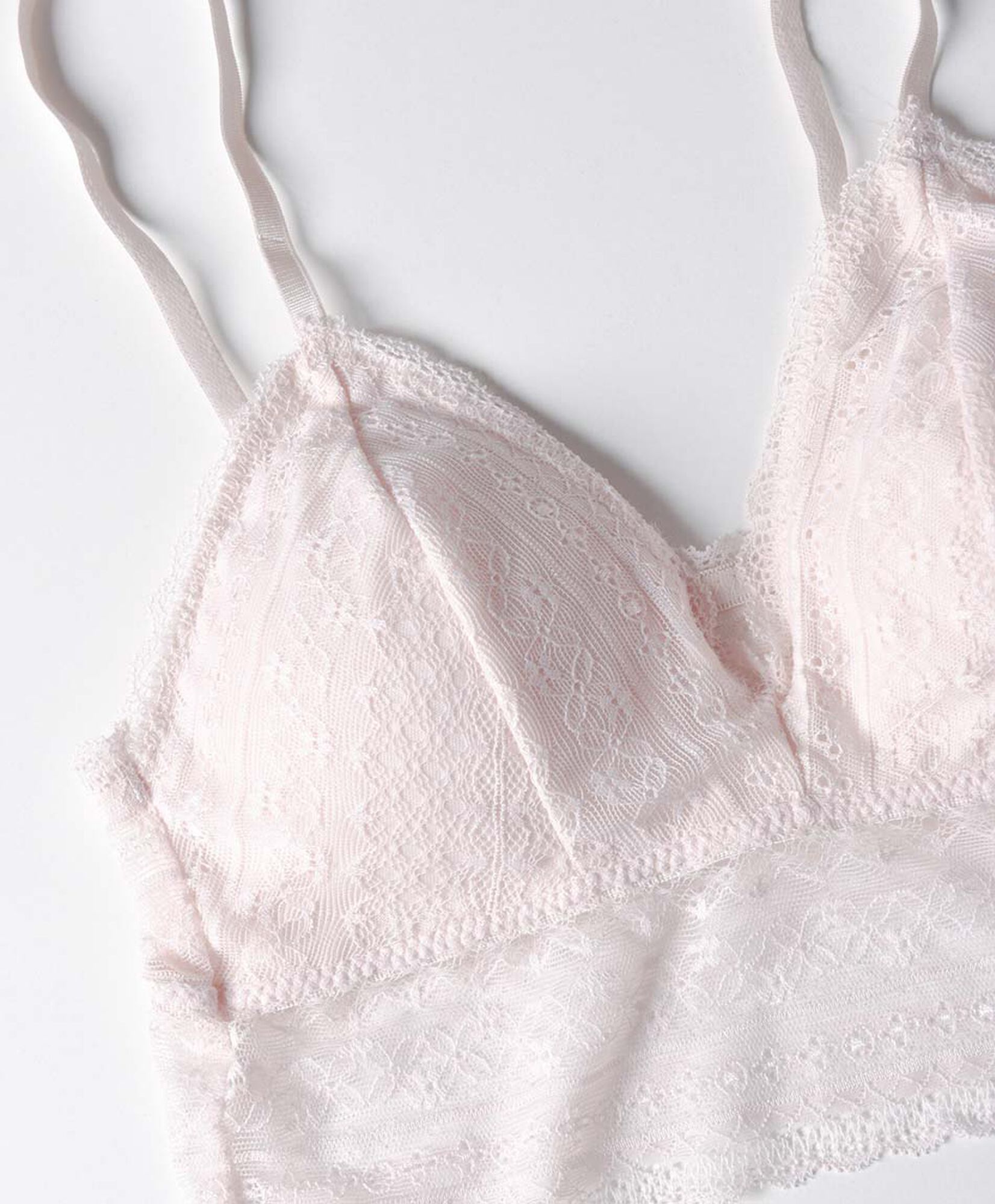 Set bralette + culotte mujer encajes colores neutros Set bralette + culotte mujer encajes colores neutros