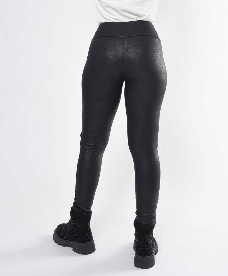 Pantal&oacute;n mujer texturizado skinny fit