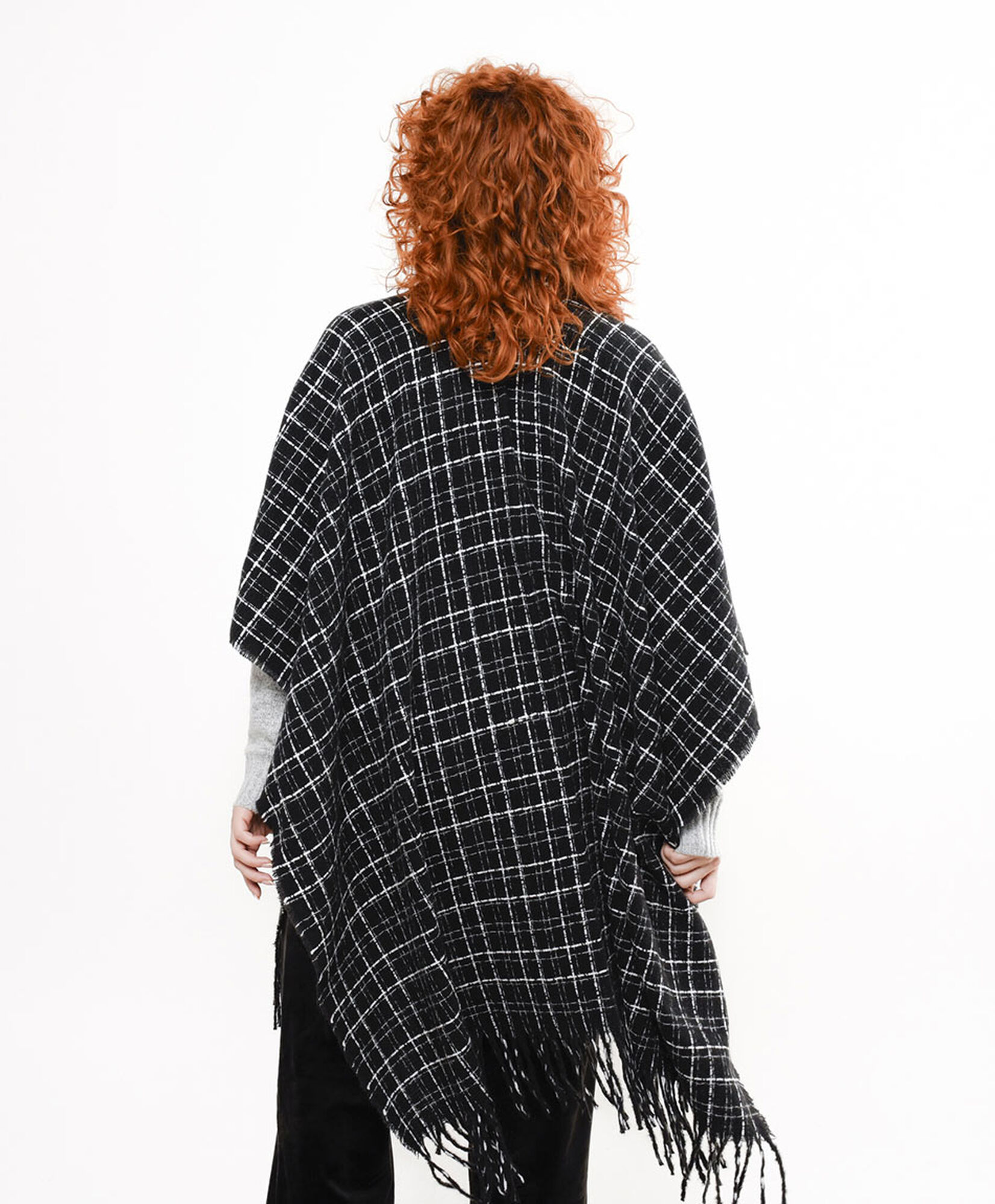 Poncho mujer hebilla cuadros Poncho mujer hebilla cuadros