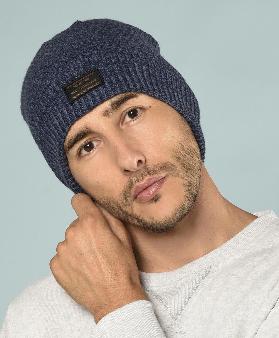 Gorro tejido forrado