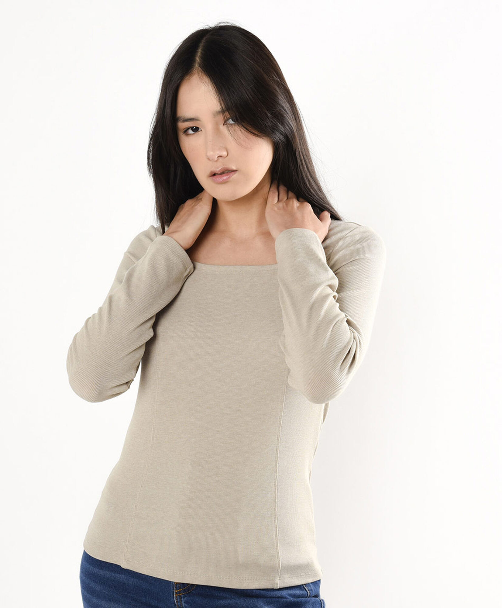 Polera mujer costuras frontales beige Polera mujer costuras frontales beige