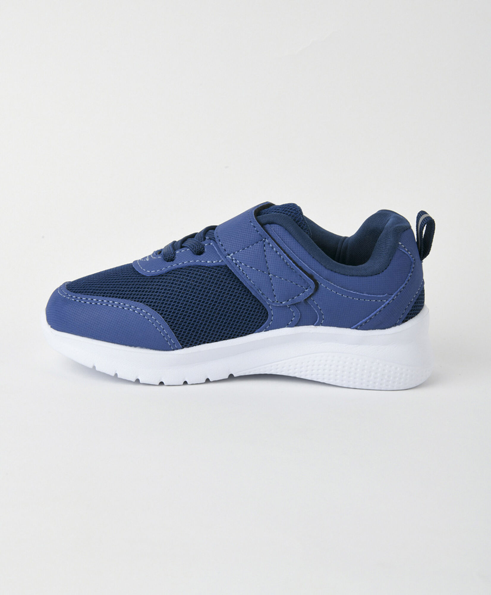 Zapatilla escolar (26 a 34) azul velcro Zapatilla escolar (26 a 34) azul velcro