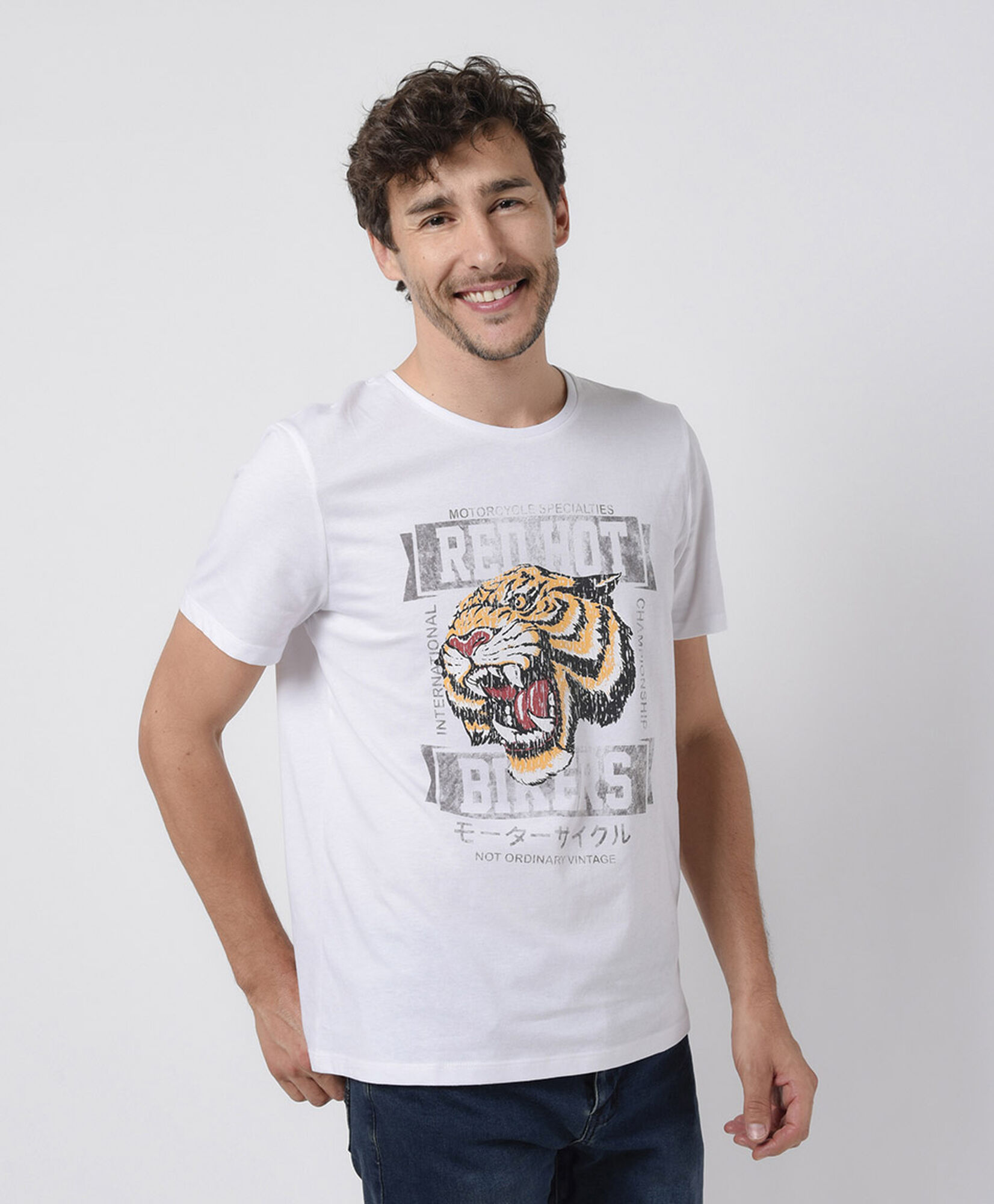 Polera hombre estampado tigre Polera hombre estampado tigre