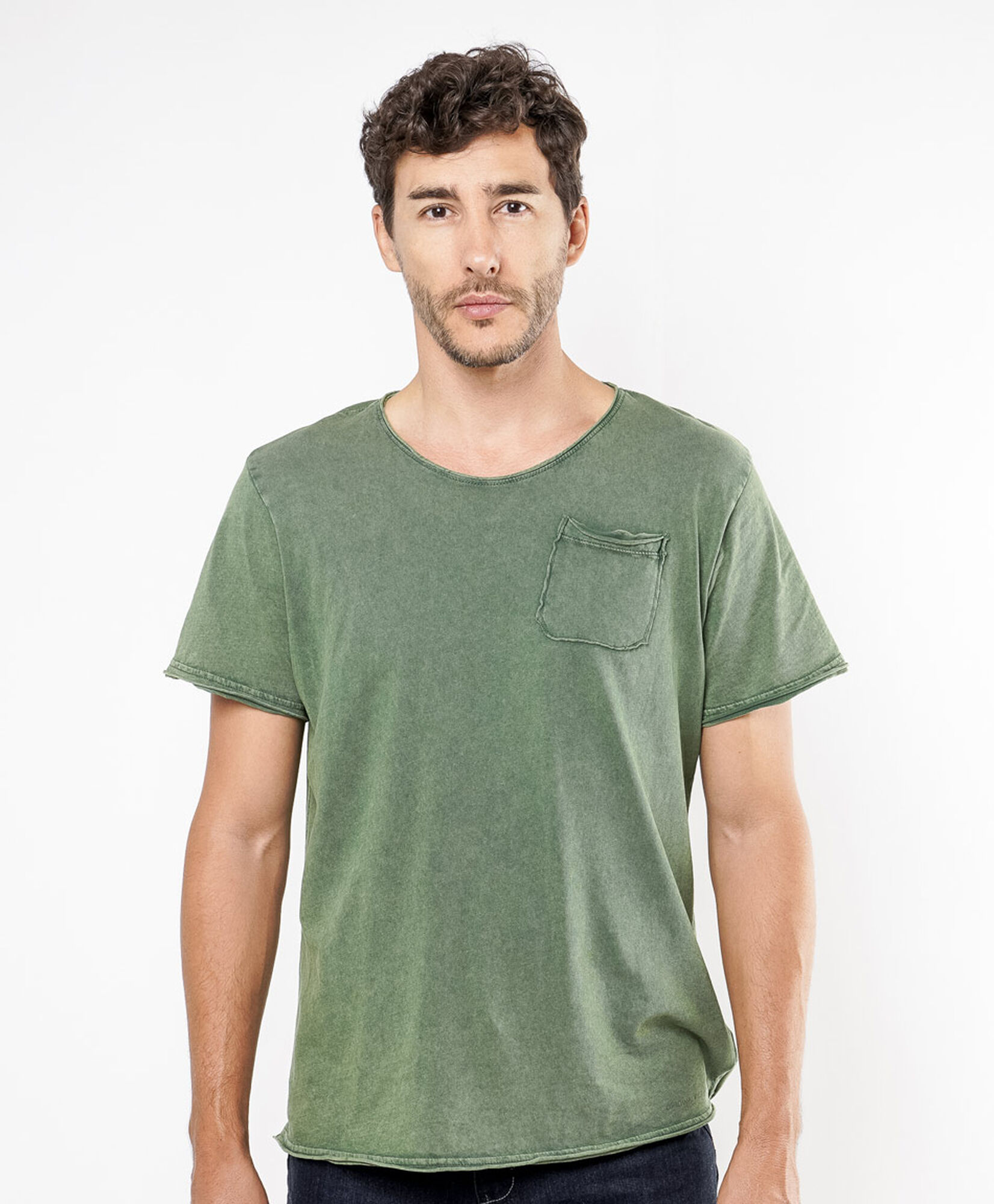 Polera hombre lisa bolsillo Polera hombre lisa bolsillo