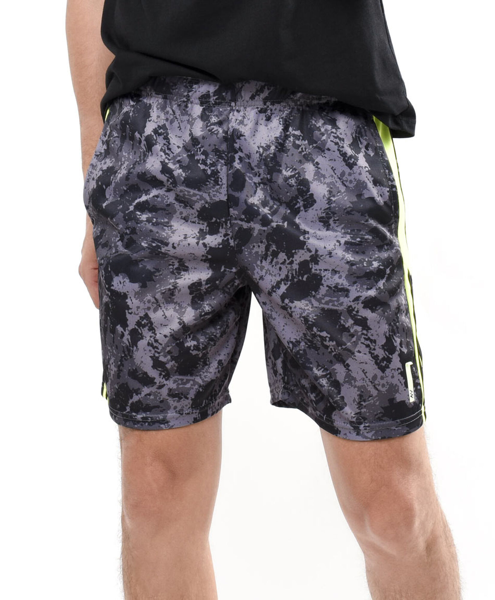 Short deportivo hombre camuflaje Short deportivo hombre camuflaje