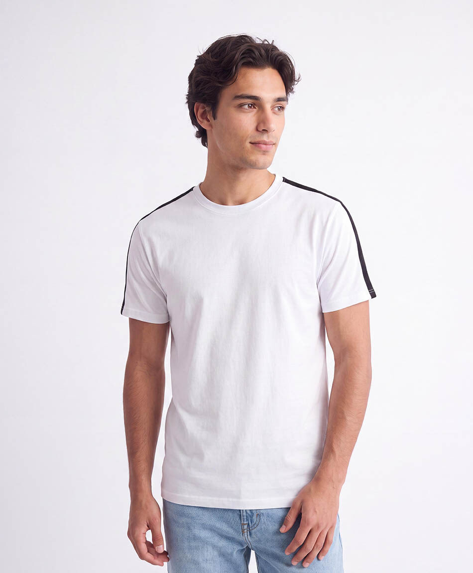 Polera hombre contraste l&iacute;neas