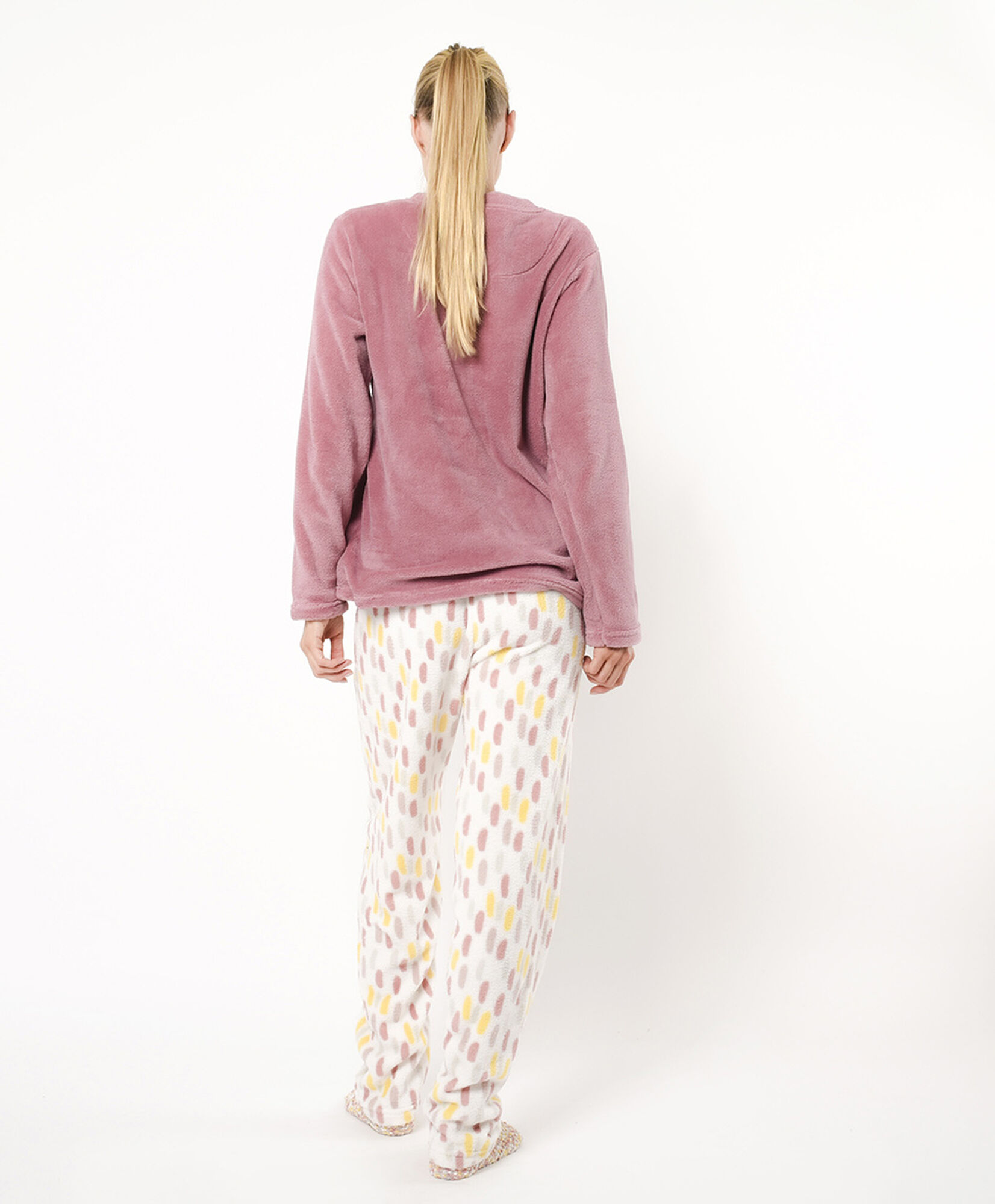 Pack pijama + calcetines mujer polar perrito Pack pijama + calcetines mujer polar perrito