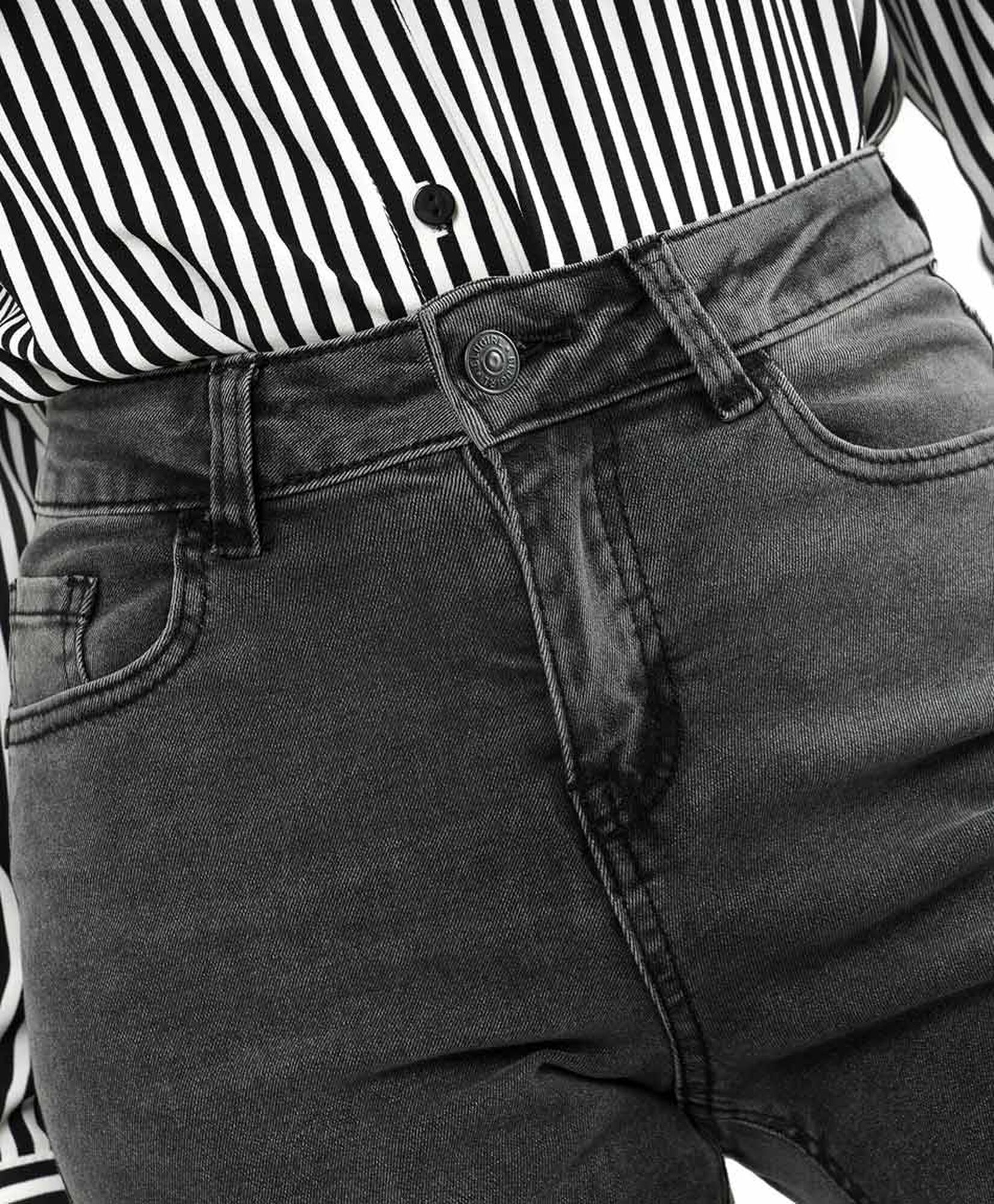 Jeans mujer cinta en basta flare Jeans mujer cinta en basta flare