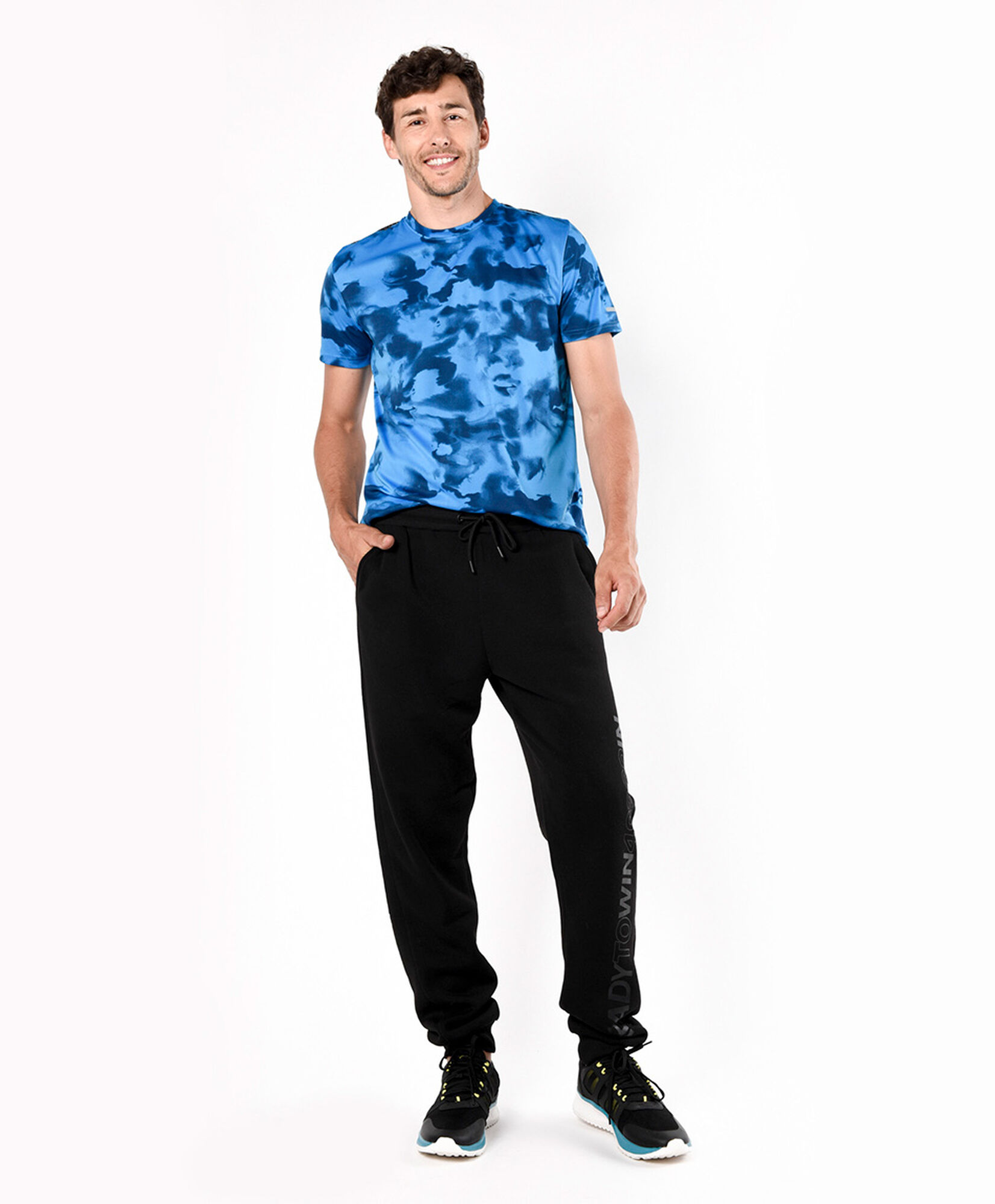 Pantalón de buzo hombre texto Pantalón de buzo hombre texto