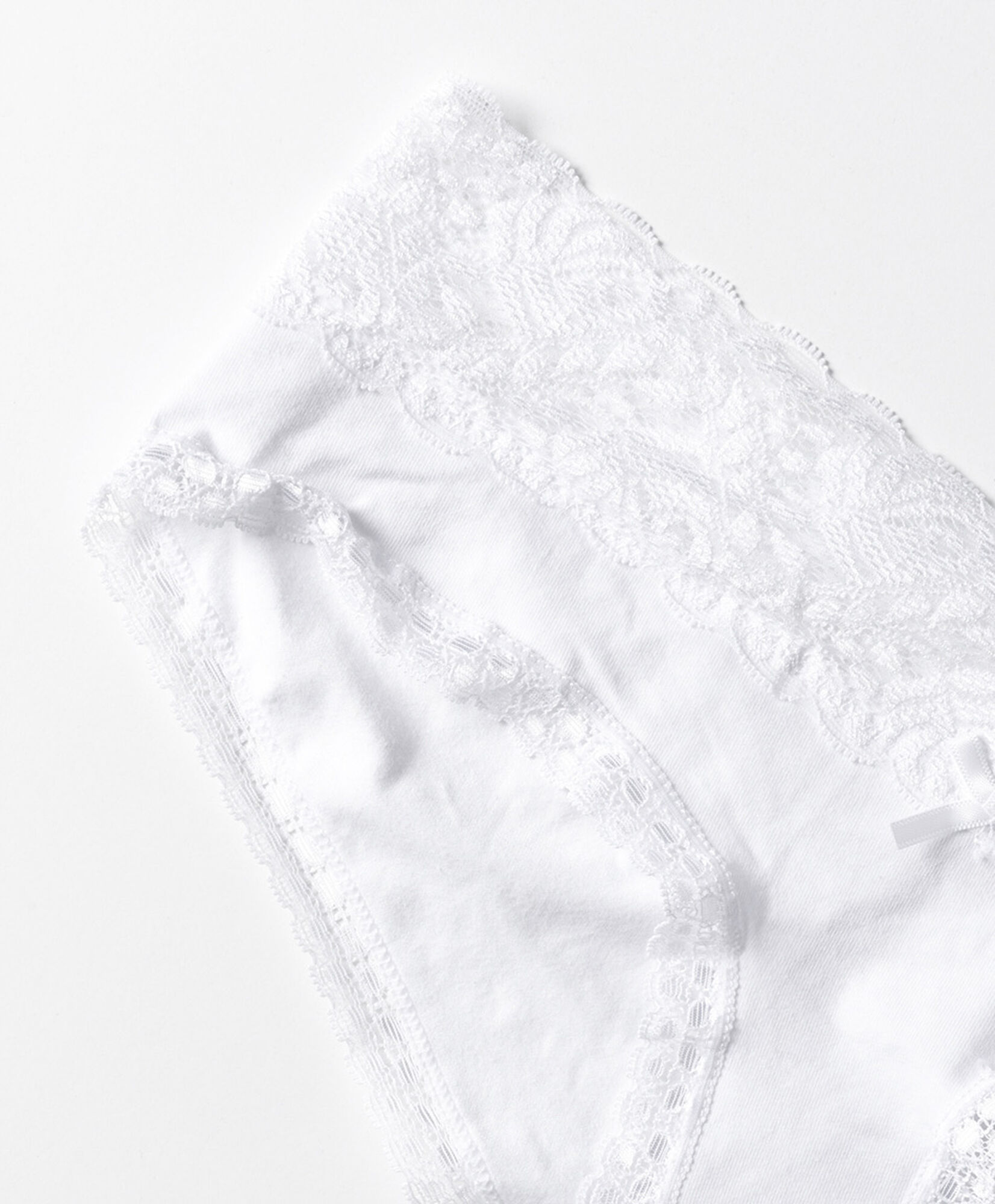 Pantaleta mujer cintura encaje Pantaleta mujer cintura encaje