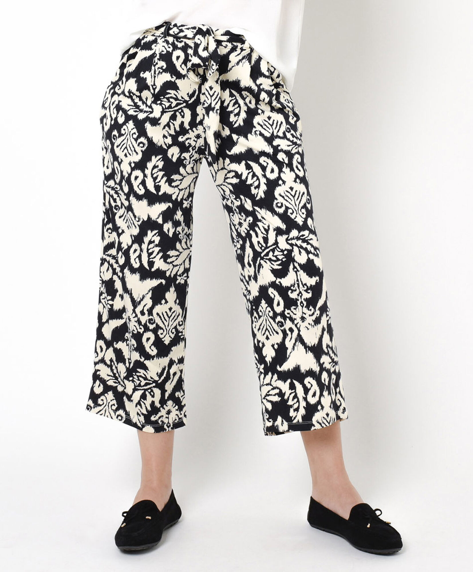 Pantalón mujer estampado figuras Pantalón mujer estampado figuras