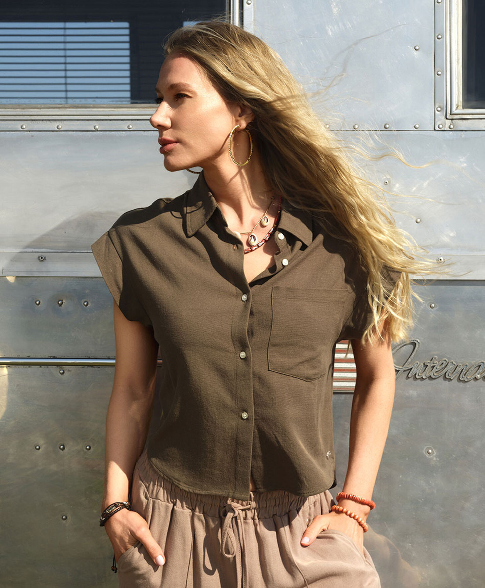 Blusa mujer bolsillo mini manga Blusa mujer bolsillo mini manga
