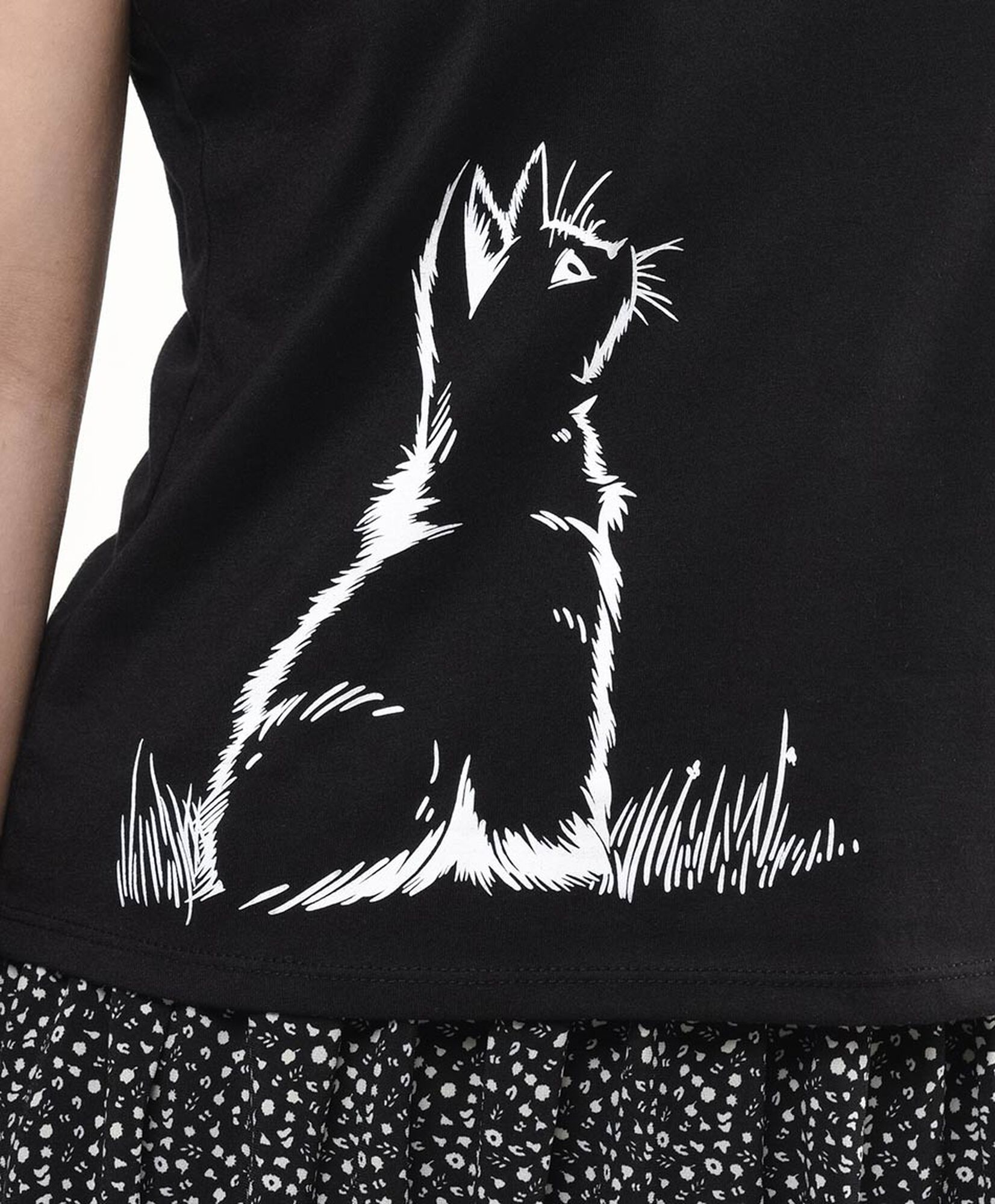 Polera mujer gato luna Polera mujer gato luna