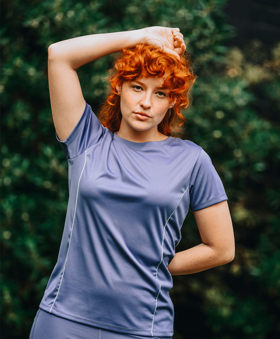 Polera deportiva mujer azul