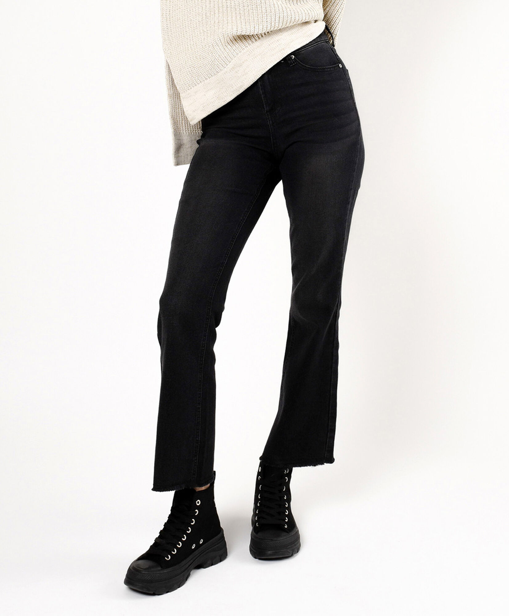 Jeans mujer negros flare Jeans mujer negros flare